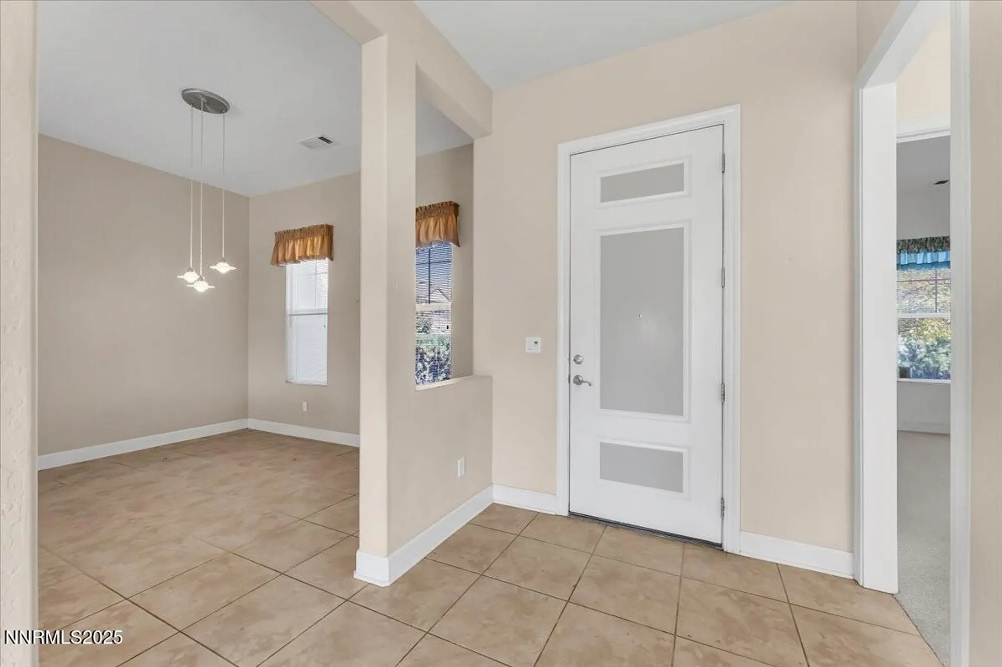 Property Slideshow image 5 of 34 | 1405 meridian ranch dr, Reno, NV, 89523