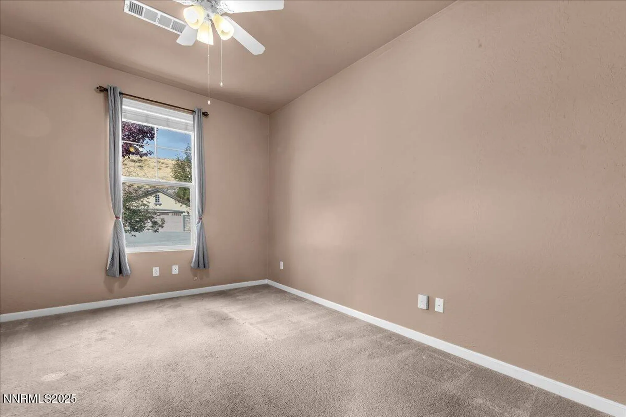 Property Slideshow image 25 of 61 | 1710 trail creek way, Reno, NV, 89523