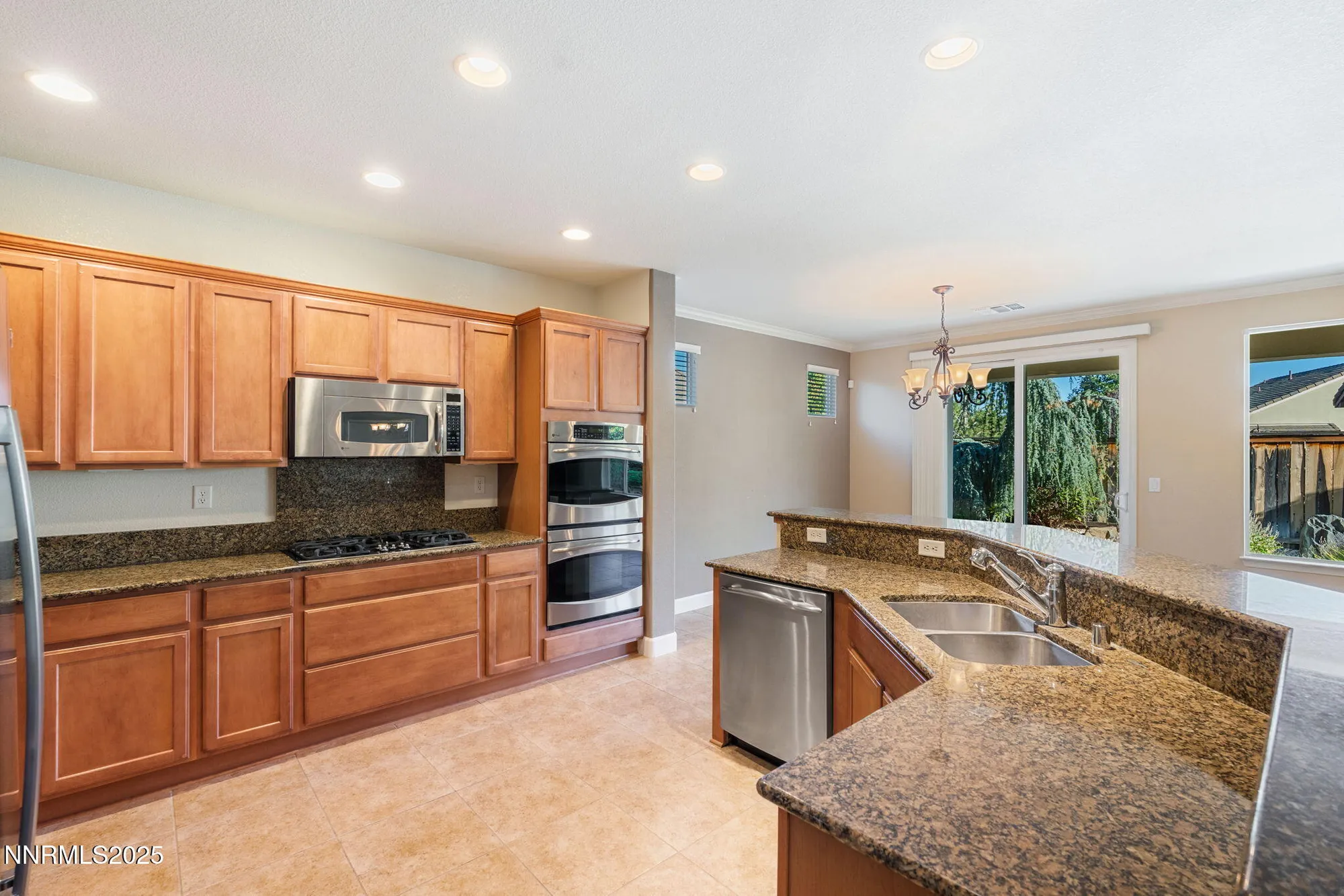 Property Slideshow image 9 of 41 | 9380 copper mountain cir, Reno, NV, 89523