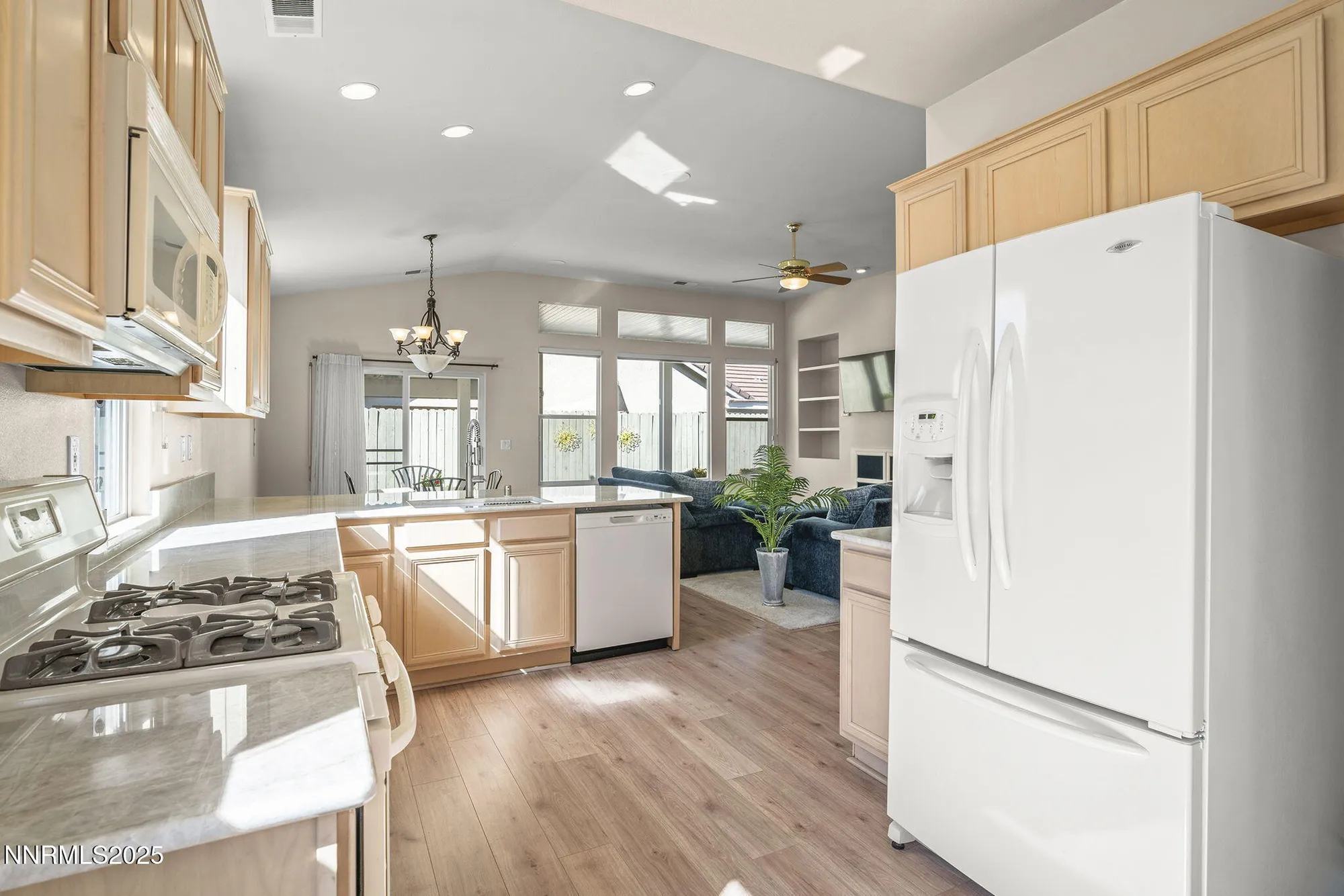 Property Slideshow image 10 of 32 | 10145 donner peak dr, Reno, NV, 89521
