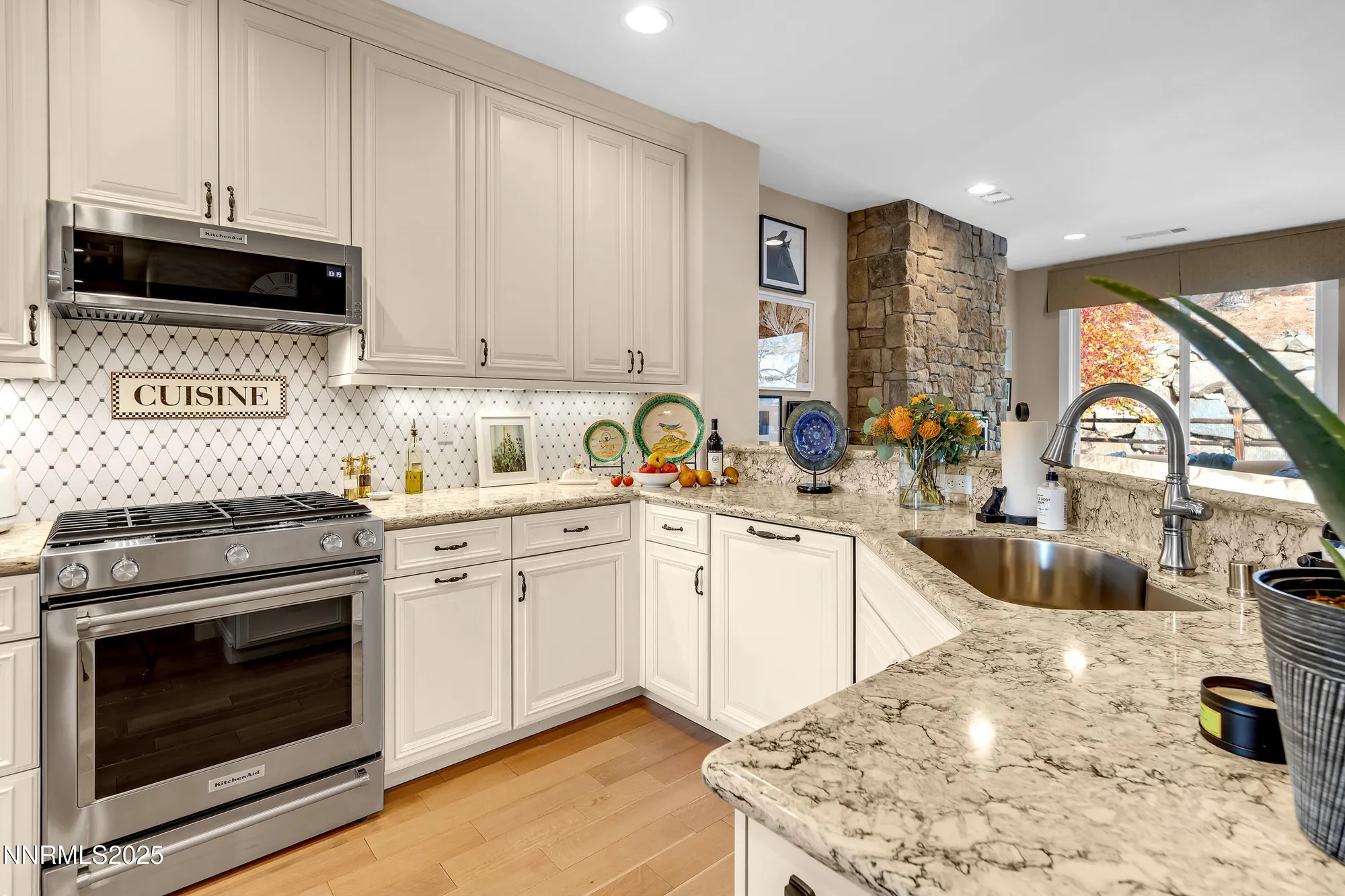 Property Slideshow image 10 of 49 | 9161 quilberry way, Reno, NV, 89523