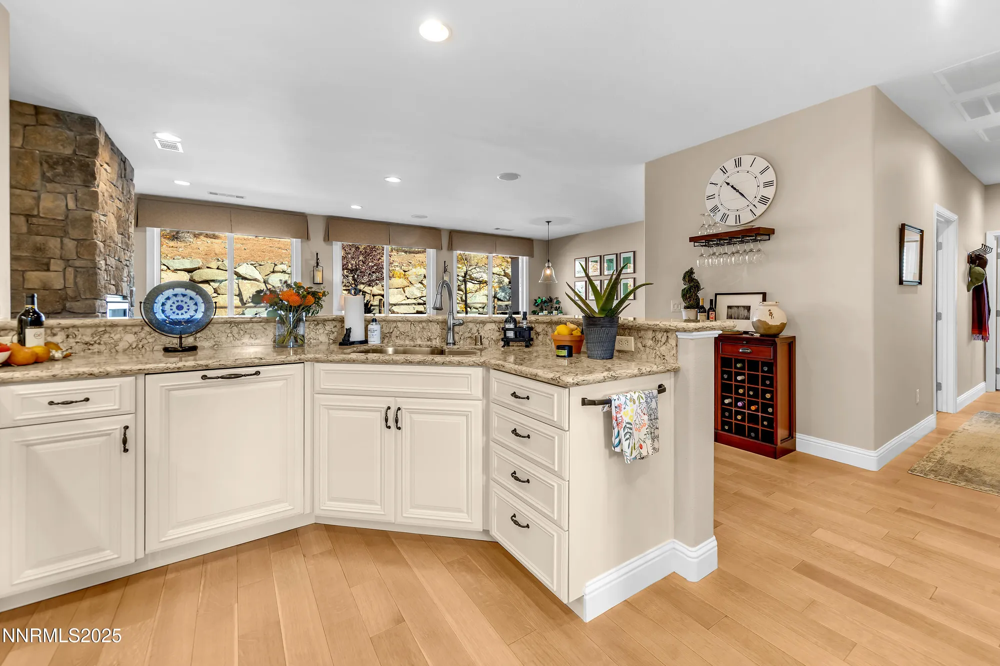 Property Slideshow image 11 of 49 | 9161 quilberry way, Reno, NV, 89523
