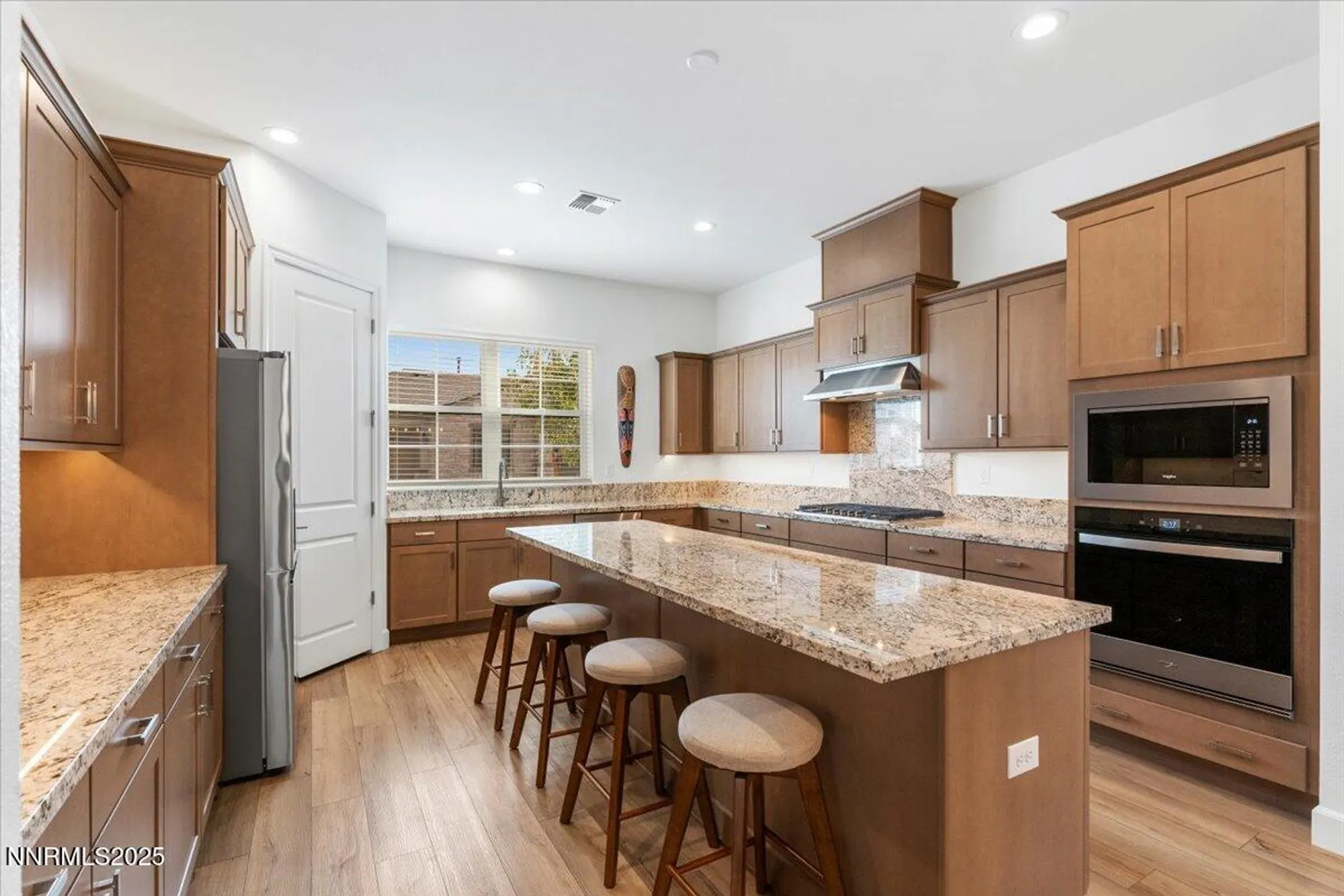 Property Slideshow image 13 of 52 | 2209 leathermans dr, Reno, NV, 89521