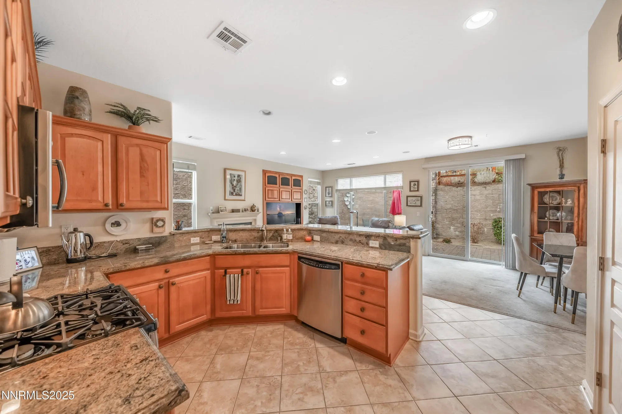 Property Slideshow image 19 of 33 | 9295 hidden park dr, Reno, NV, 89523