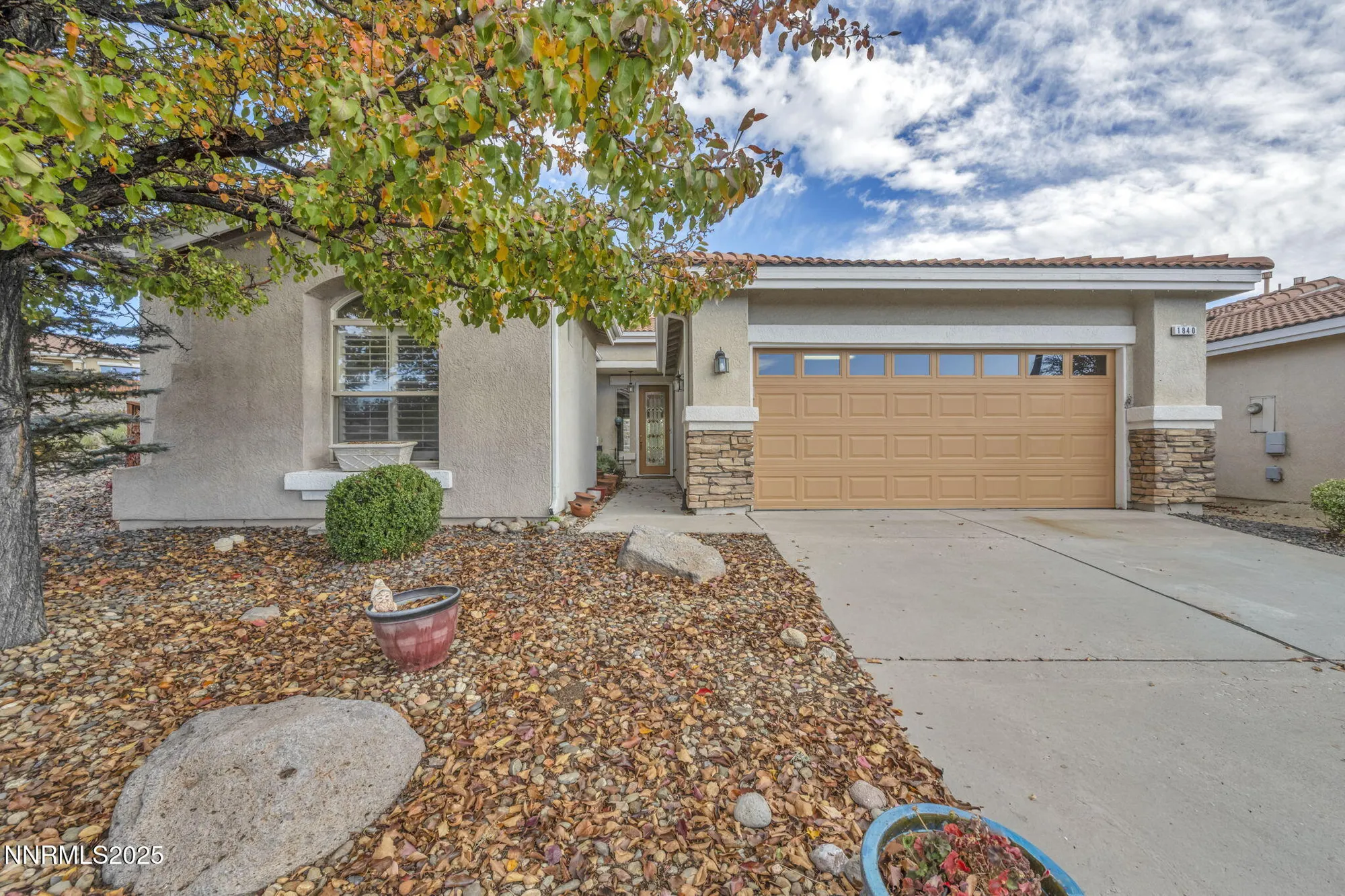 Property Slideshow image 6 of 35 | 1840 veneto dr, Sparks, NV, 89434
