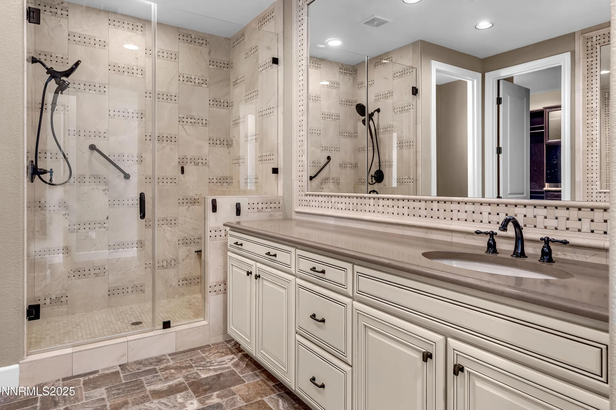 Property Slideshow image 24 of 54 | 9930 hafflinger ln, Reno, NV, 89521