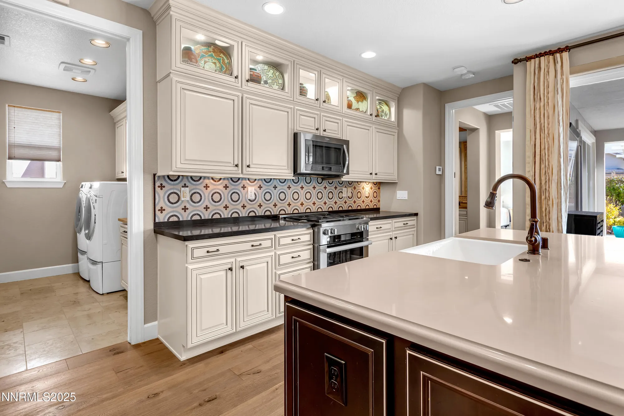 Property Slideshow image 11 of 54 | 9930 hafflinger ln, Reno, NV, 89521