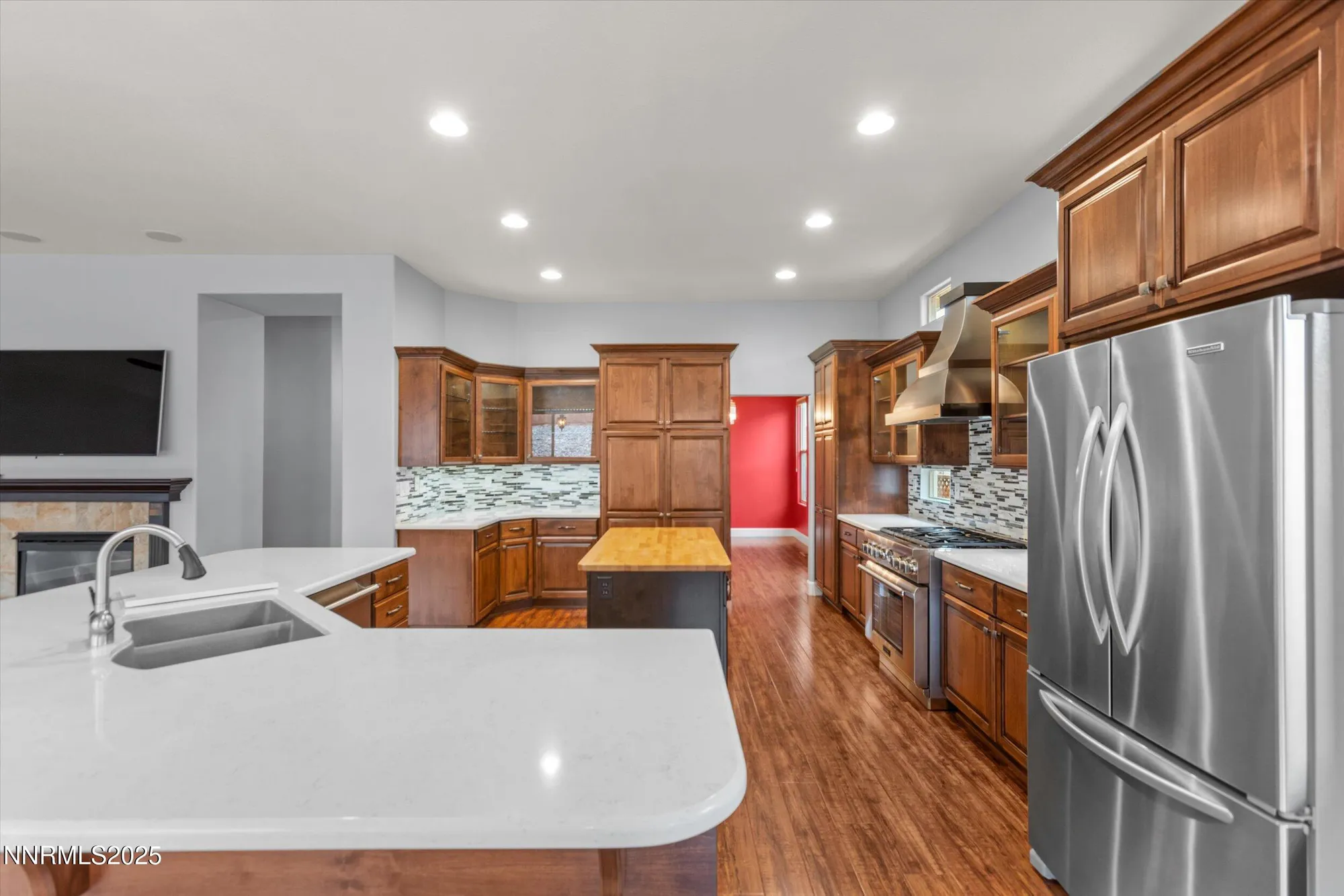 Property Slideshow image 16 of 53 | 1960 vicenza dr, Sparks, NV, 89434