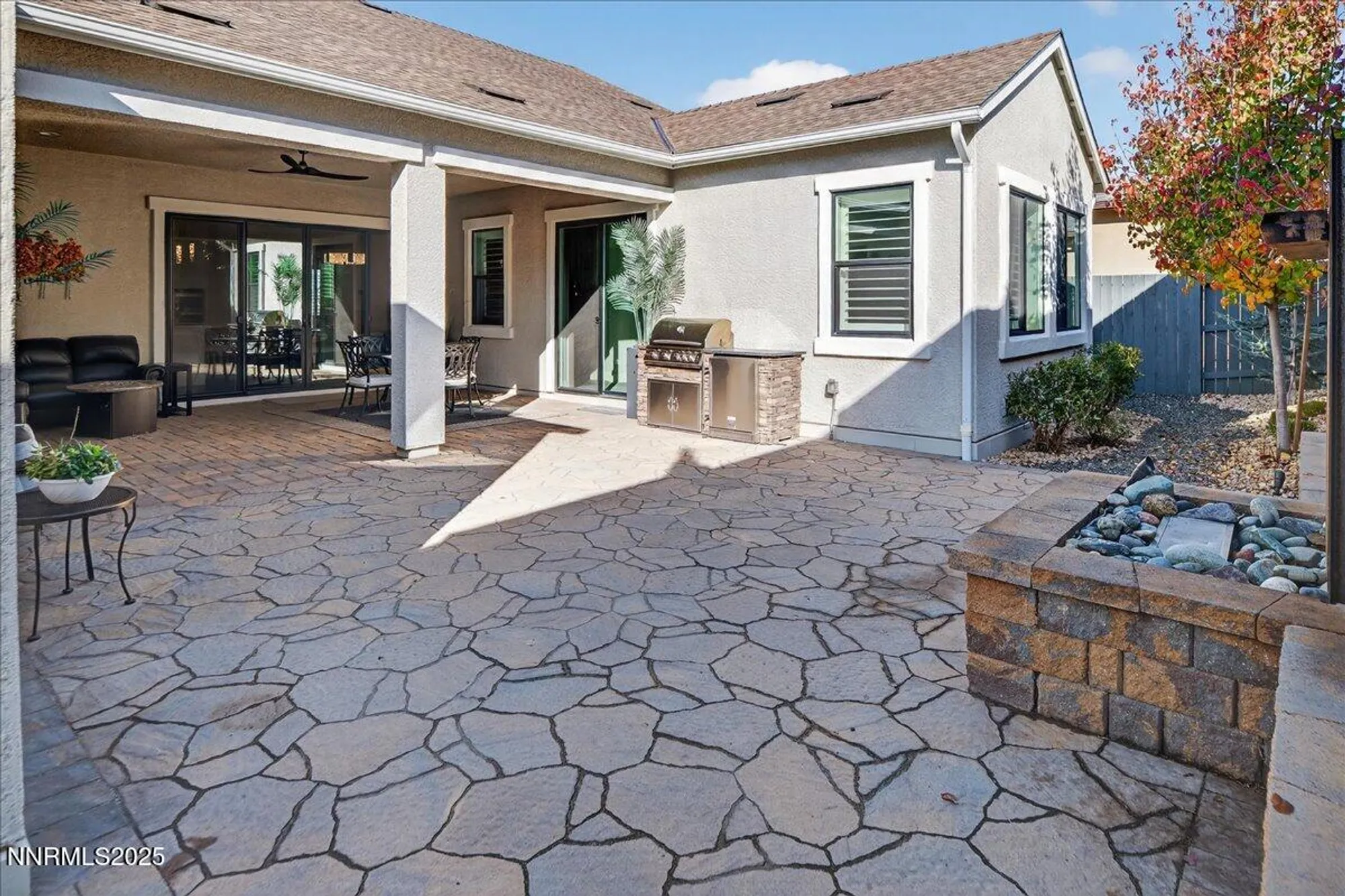 Property Slideshow image 29 of 39 | 2160 woodhouse dr, Reno, NV, 89521