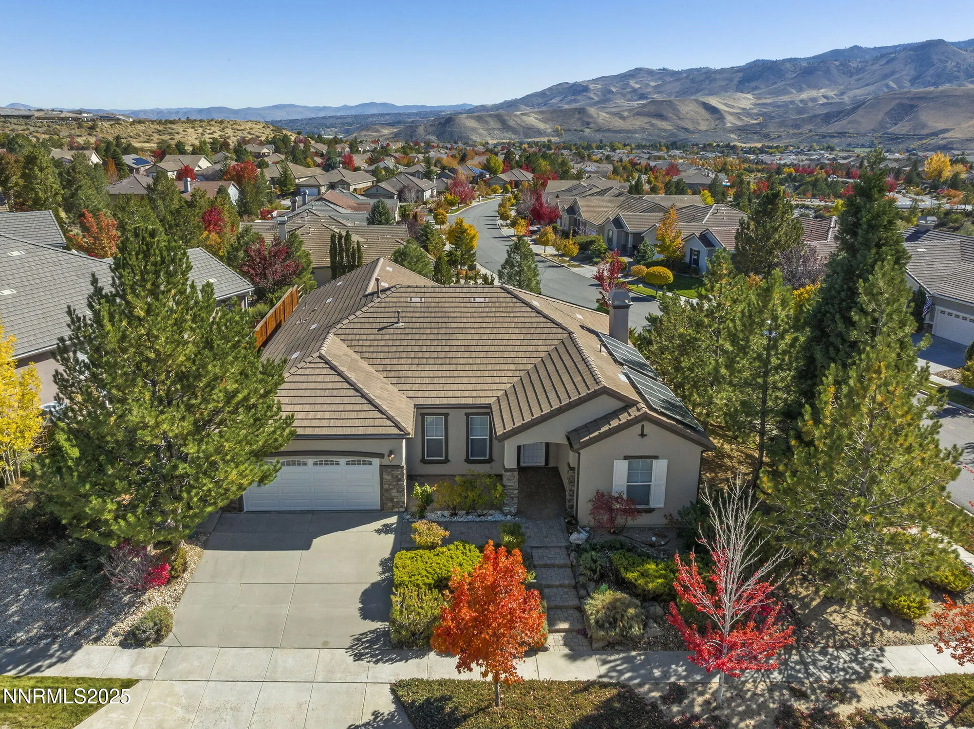 Property Slideshow image 3 of 40 | 9190 quilberry way, Reno, NV, 89523
