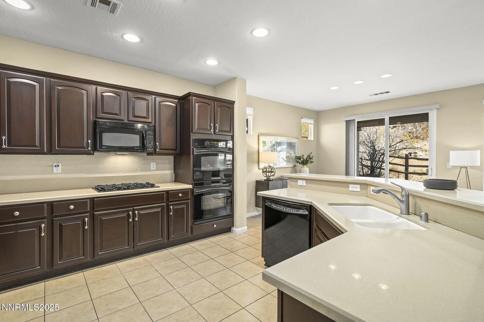 Property Slideshow image 13 of 35 | 1240 cliff park way, Reno, NV, 89523