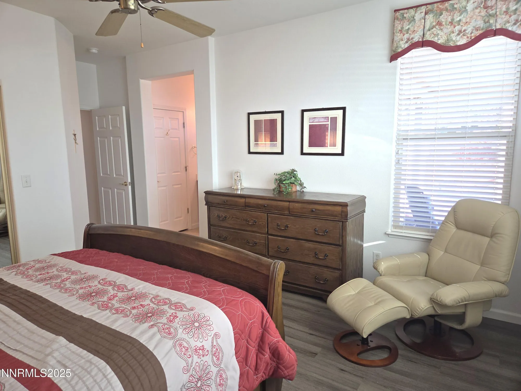 Property Slideshow image 8 of 22 | 2159 meritage dr, Sparks, NV, 89434