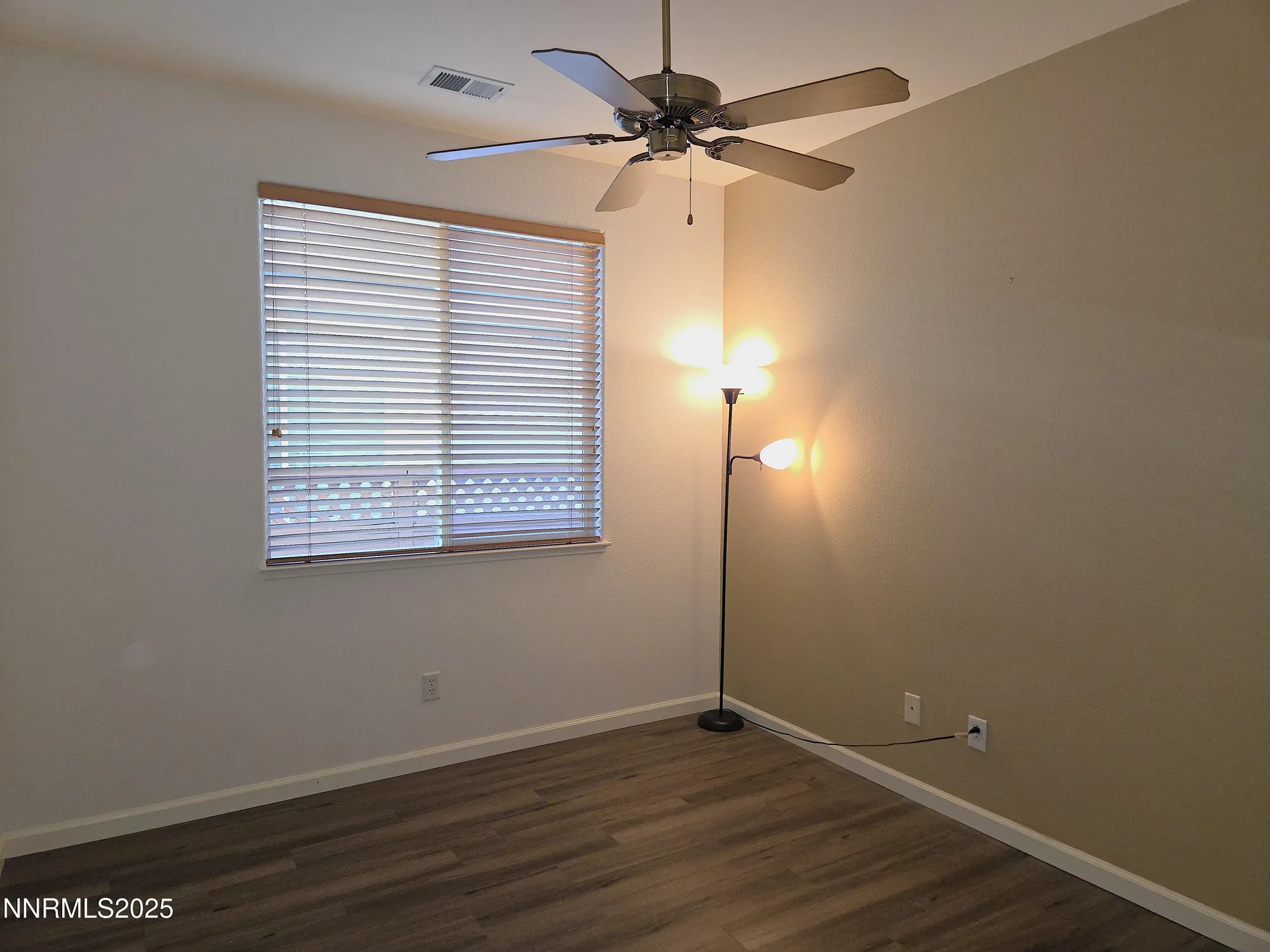 Property Slideshow image 11 of 22 | 2159 meritage dr, Sparks, NV, 89434