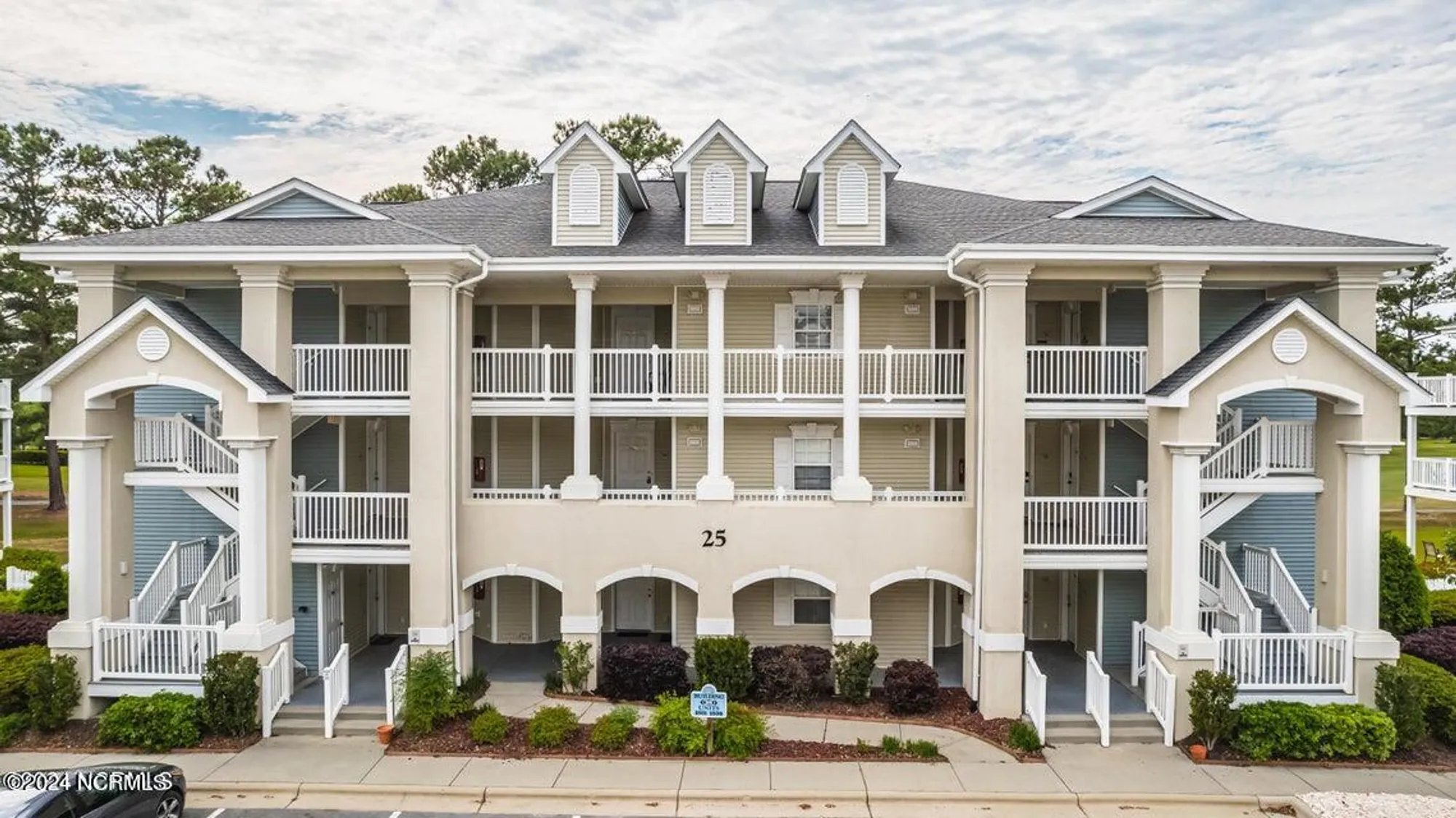 Property Slideshow image 1 of 23 | 1215 n middleton dr 2504, Calabash, NC, 28467