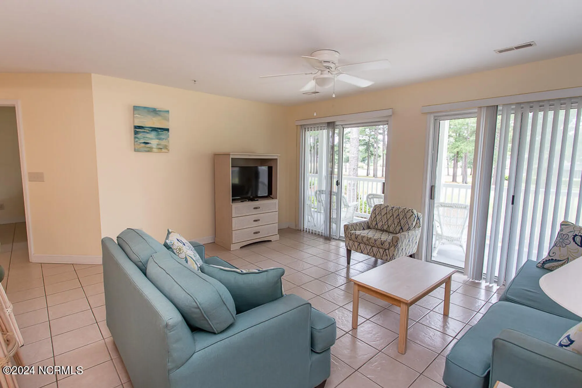 Property Slideshow image 18 of 35 | 1215 n middleton dr 3005, Calabash, NC, 28467