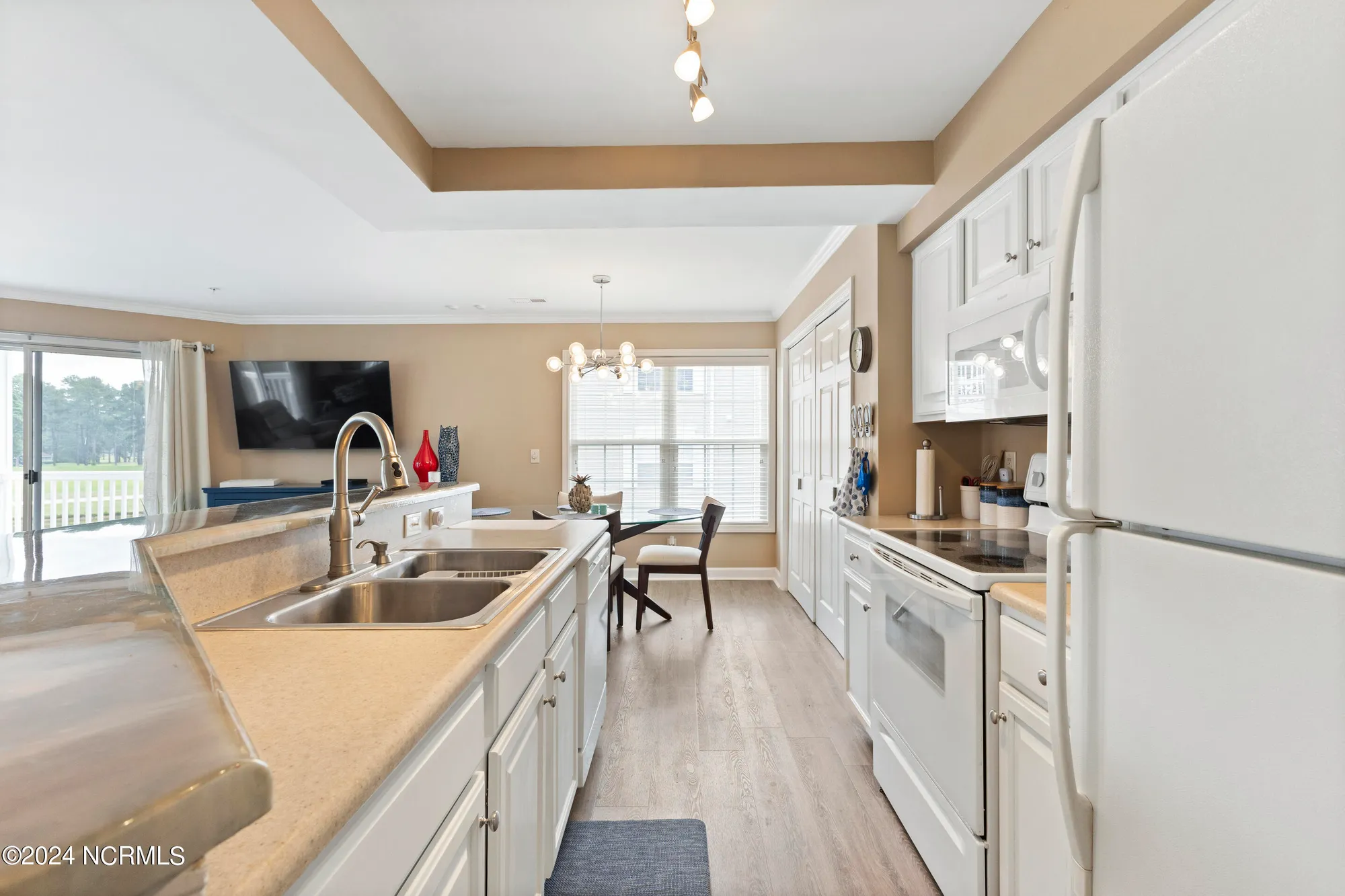 Property Slideshow image 5 of 36 | 1215 n middleton dr 2406, Calabash, NC, 28467