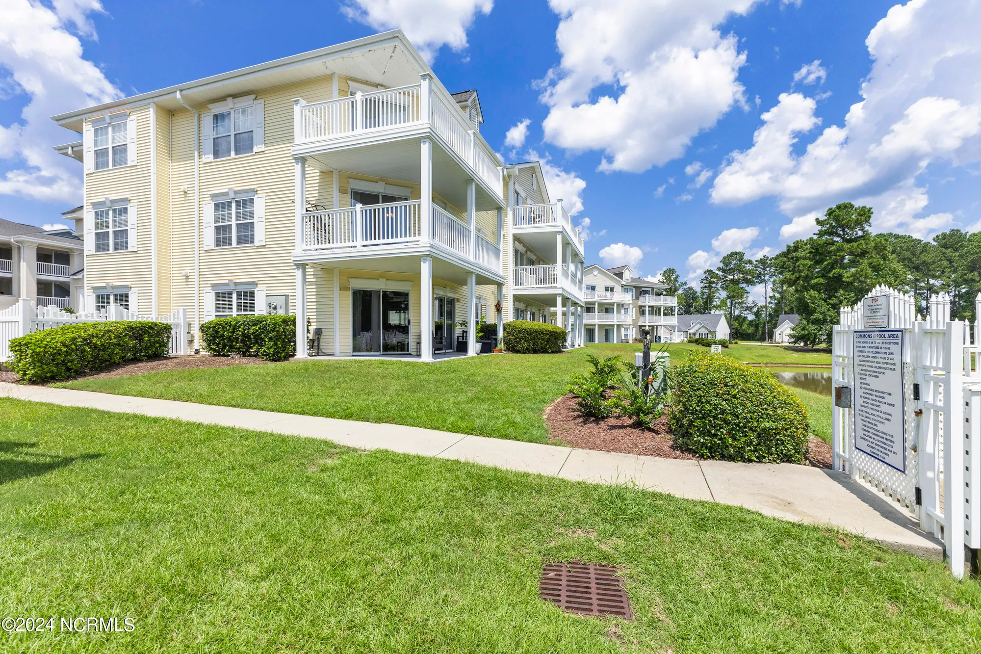 Property Slideshow image 24 of 36 | 1215 n middleton dr 2406, Calabash, NC, 28467