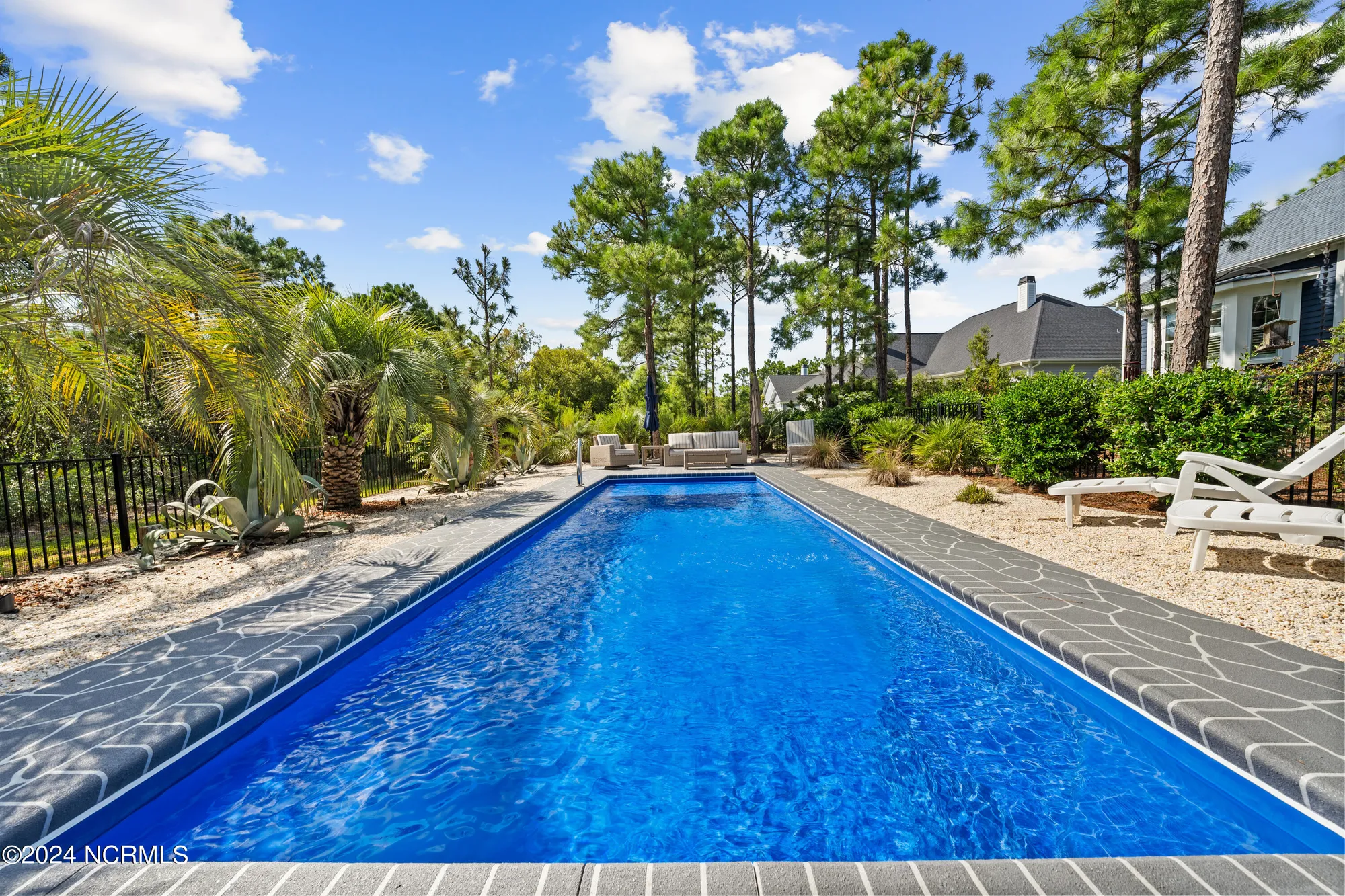 Property Slideshow image 22 of 84 | 2851 pine forest dr, Southport, NC, 28461