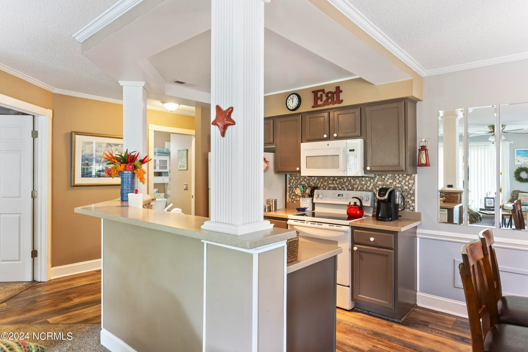 Property Slideshow image 9 of 48 | 330 s middleton dr 804, Calabash, NC, 28467