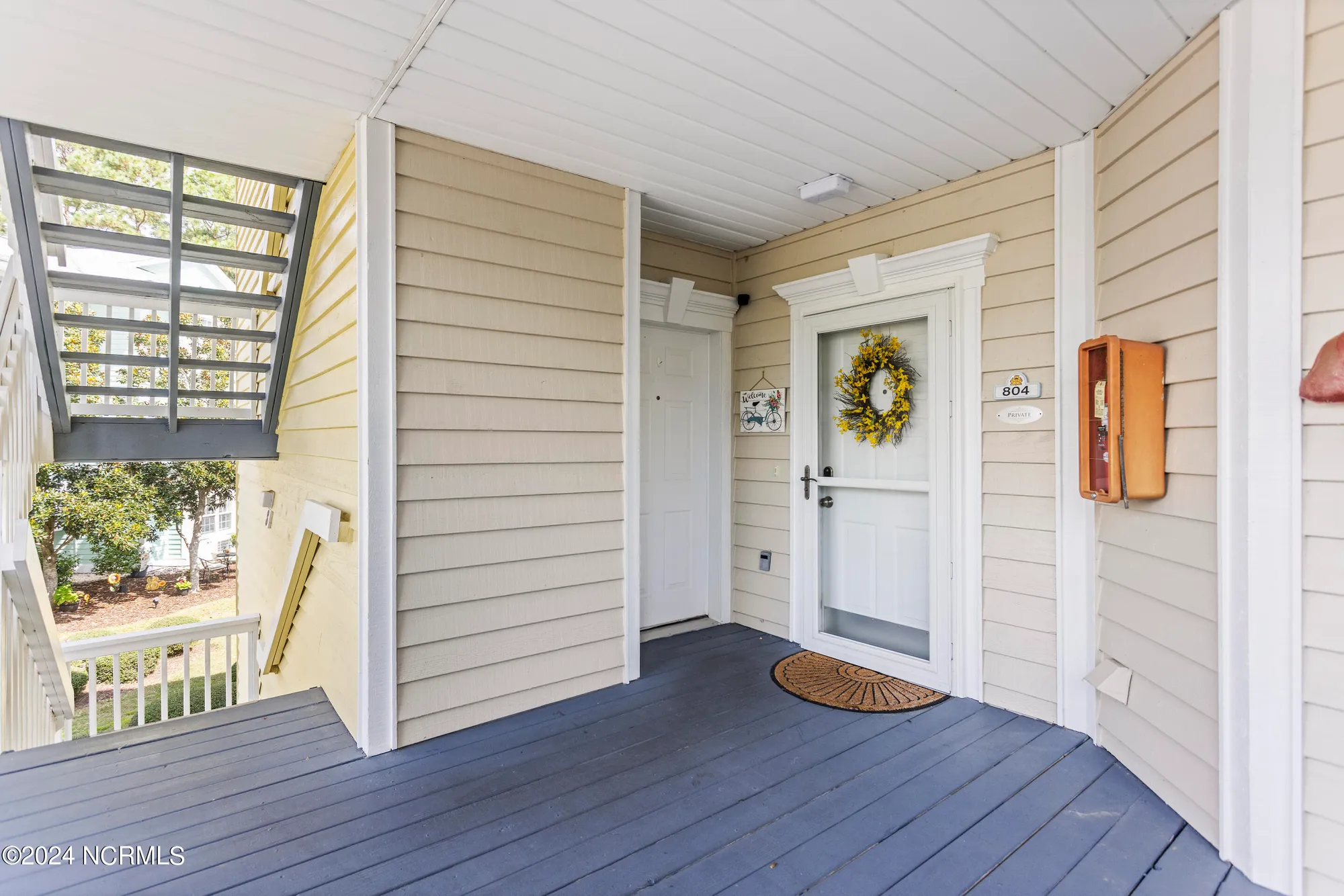 Property Slideshow image 5 of 48 | 330 s middleton dr 804, Calabash, NC, 28467