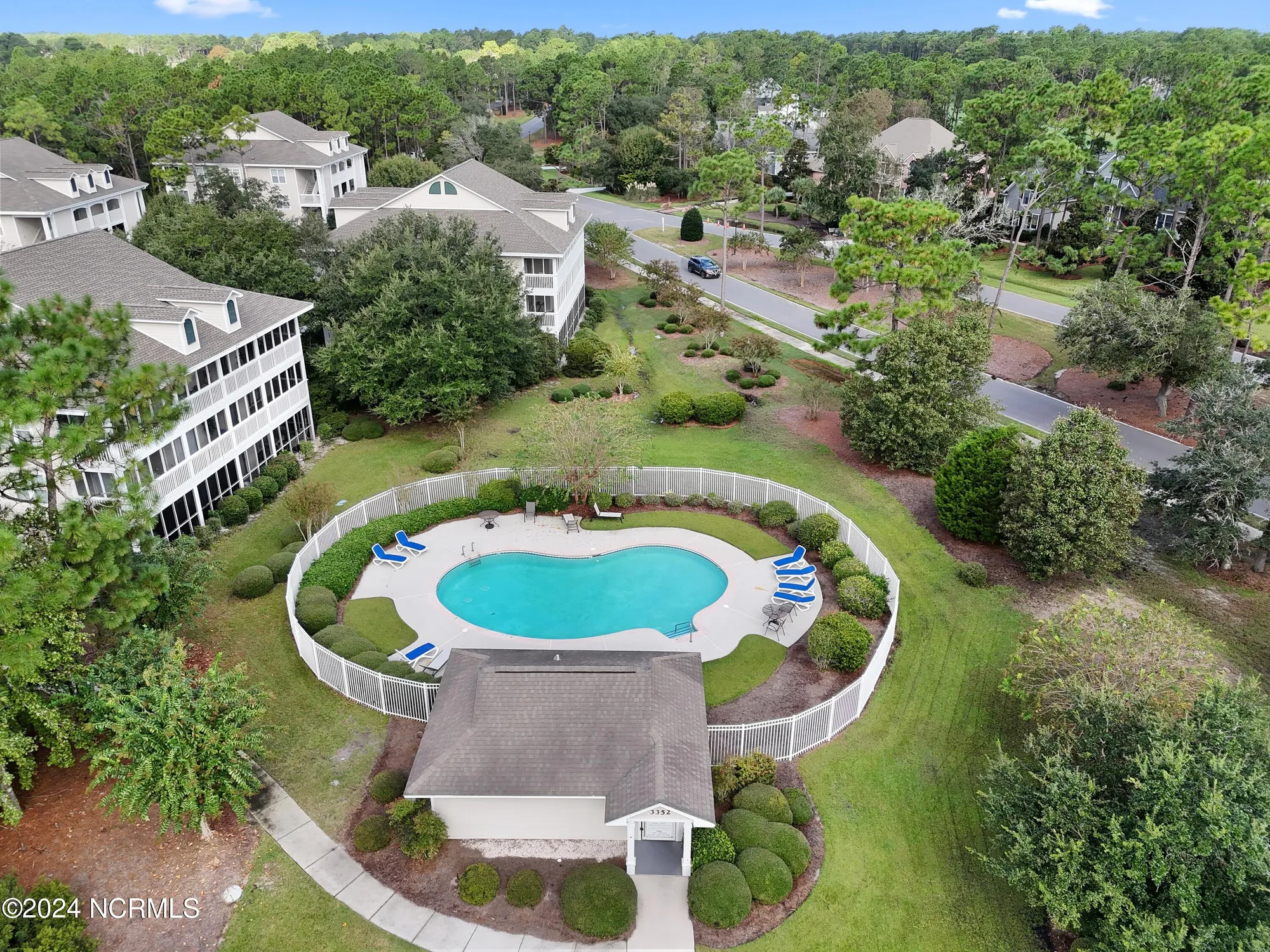 Property Slideshow image 31 of 43 | 3350 club villa dr 1605, Southport, NC, 28461