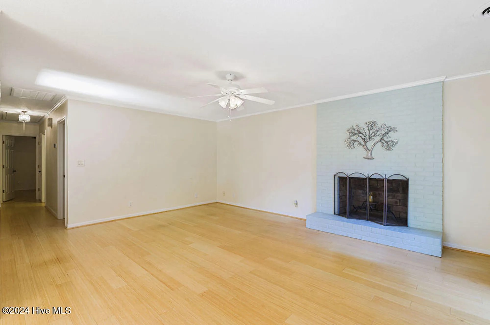 Property Slideshow image 5 of 37 | 201 bentwood ln, Southern Pines, NC, 28387
