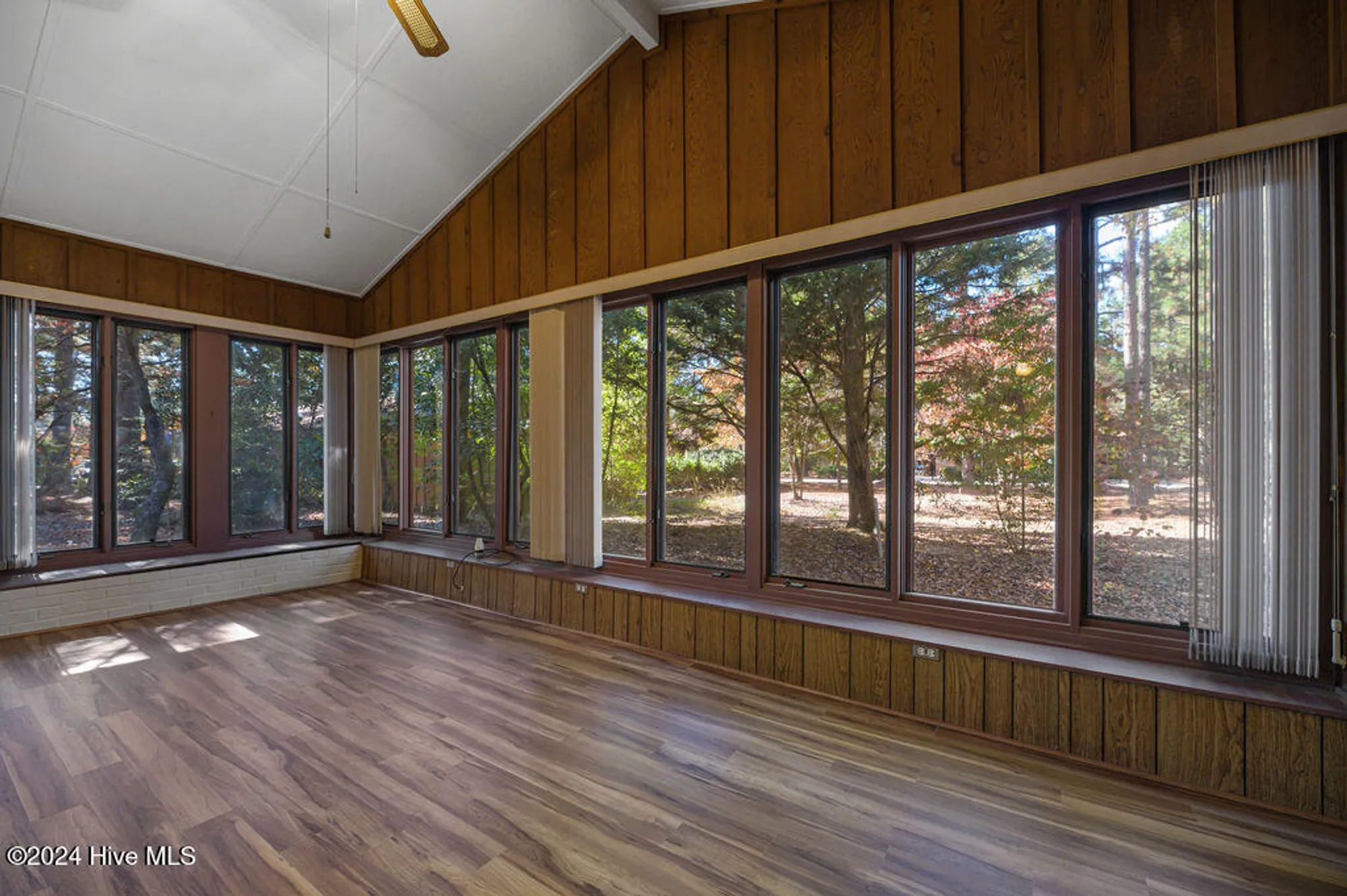 Property Slideshow image 28 of 37 | 201 bentwood ln, Southern Pines, NC, 28387