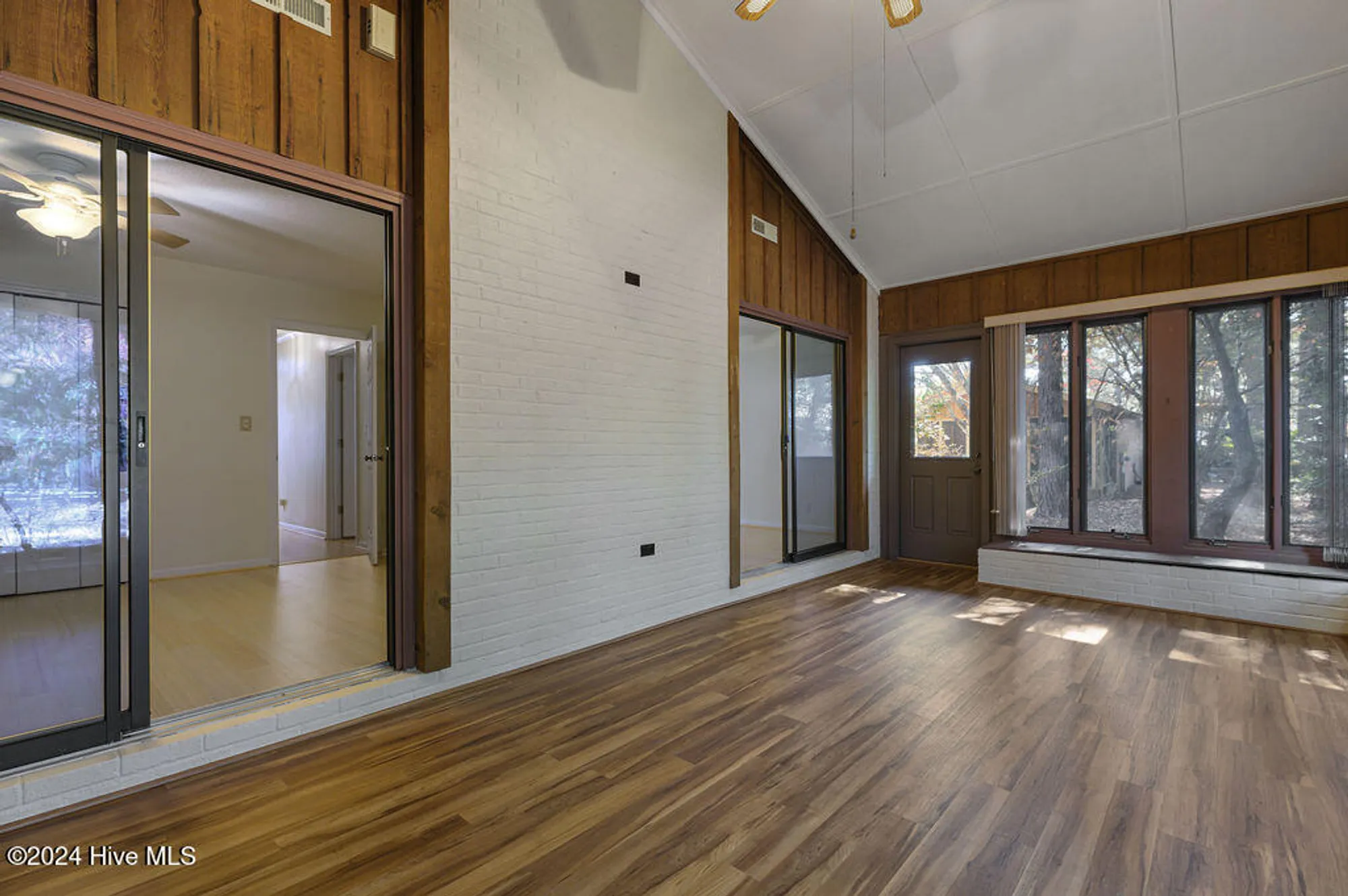 Property Slideshow image 29 of 37 | 201 bentwood ln, Southern Pines, NC, 28387