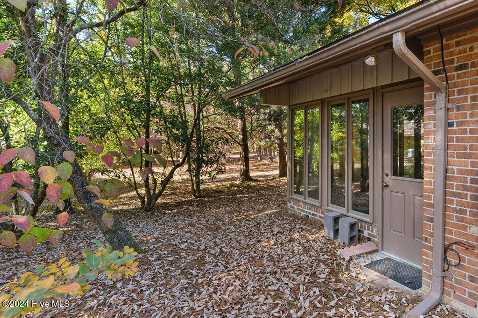 Property Slideshow image 35 of 37 | 201 bentwood ln, Southern Pines, NC, 28387