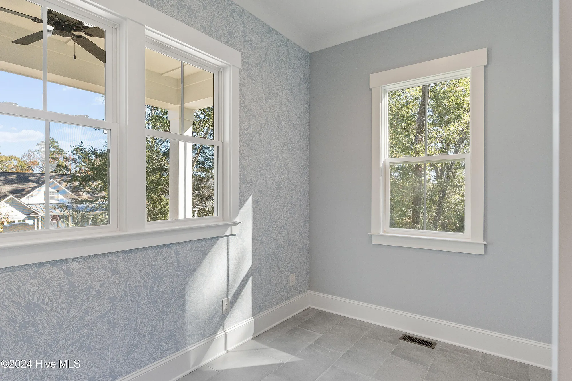 Property Slideshow image 9 of 47 | 3617 barnesmore dr, Castle Hayne, NC, 28429