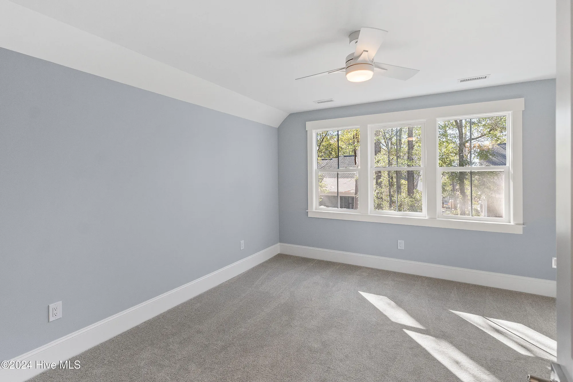 Property Slideshow image 34 of 47 | 3617 barnesmore dr, Castle Hayne, NC, 28429