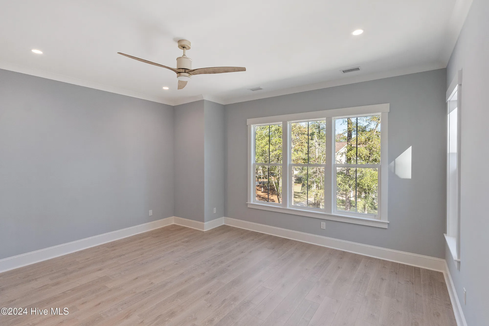 Property Slideshow image 23 of 47 | 3617 barnesmore dr, Castle Hayne, NC, 28429