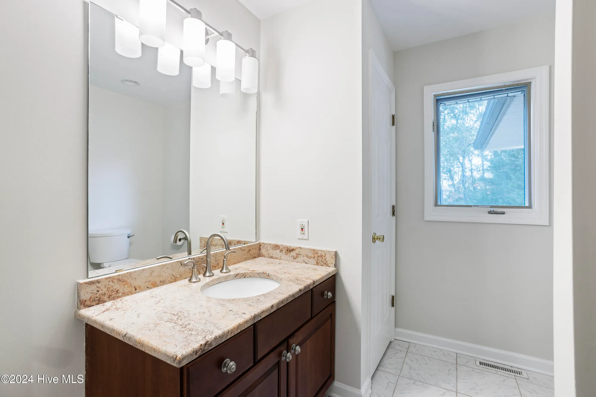 Property Slideshow image 34 of 87 | 289 heather dr, Sunset Beach, NC, 28468