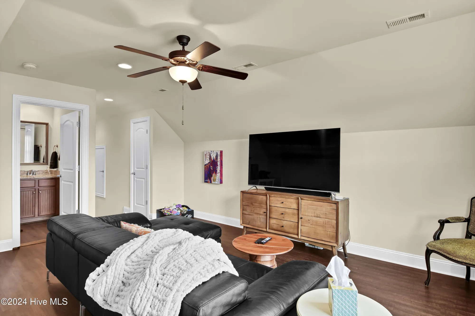 Property Slideshow image 27 of 40 | 333 motts forest rd, Wilmington, NC, 28412