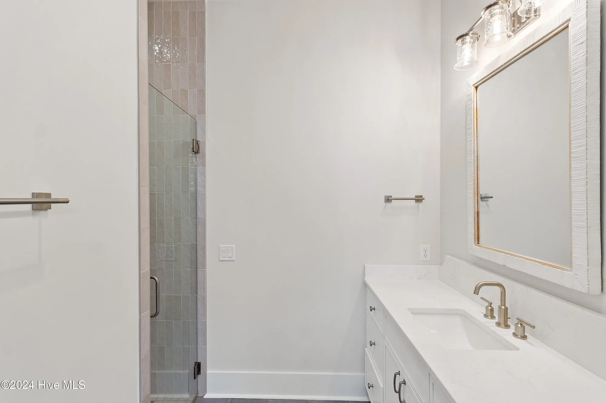 Property Slideshow image 25 of 43 | 3605 rosewood landing dr, Castle Hayne, NC, 28429