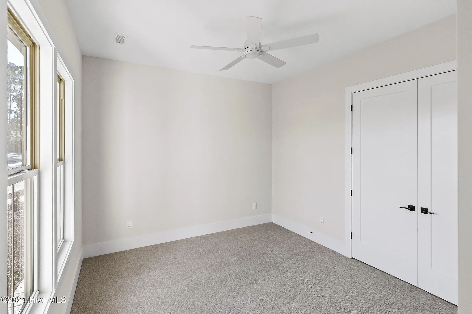 Property Slideshow image 30 of 43 | 3605 rosewood landing dr, Castle Hayne, NC, 28429