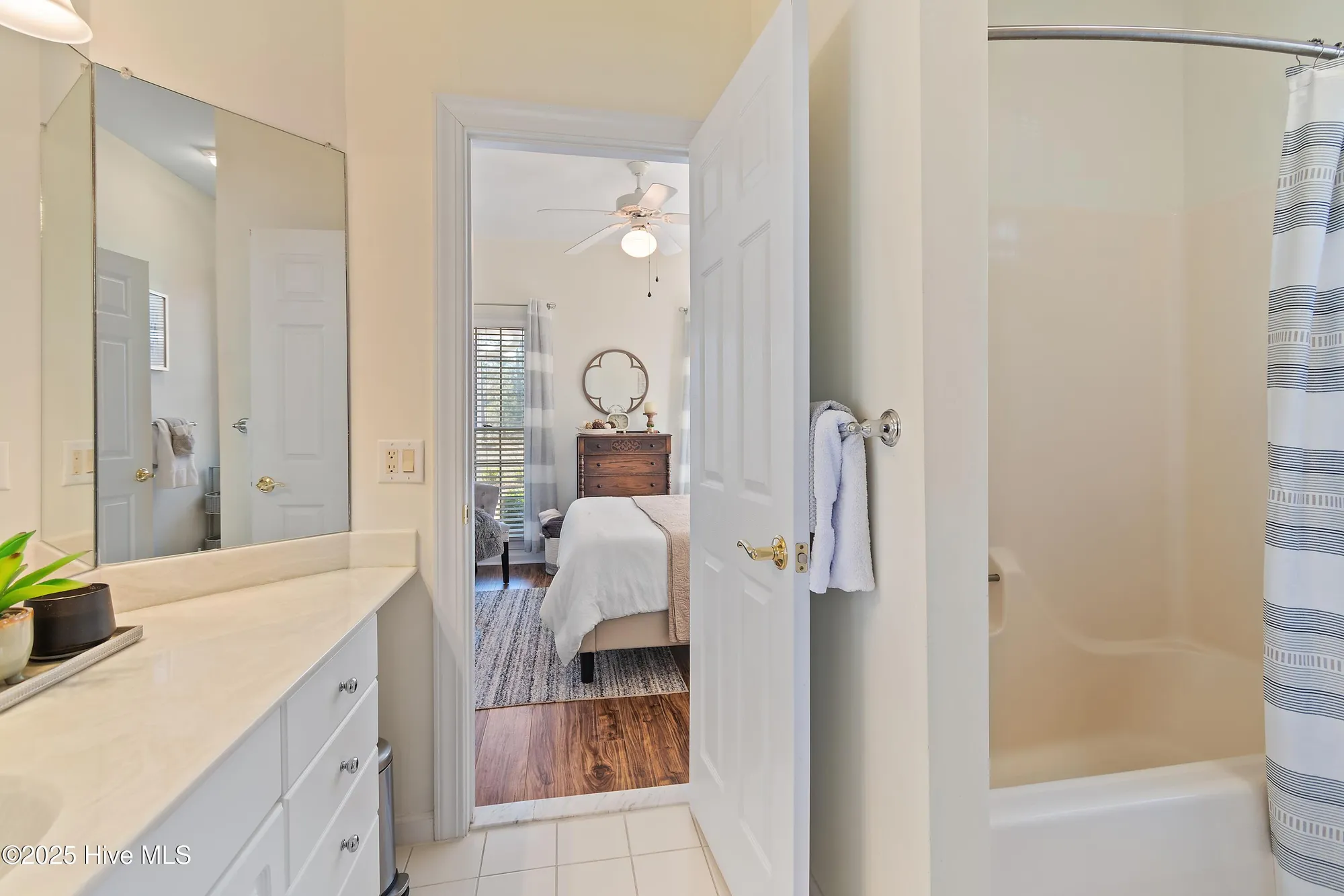 Property Slideshow image 29 of 56 | 3399 st james dr, Southport, NC, 28461