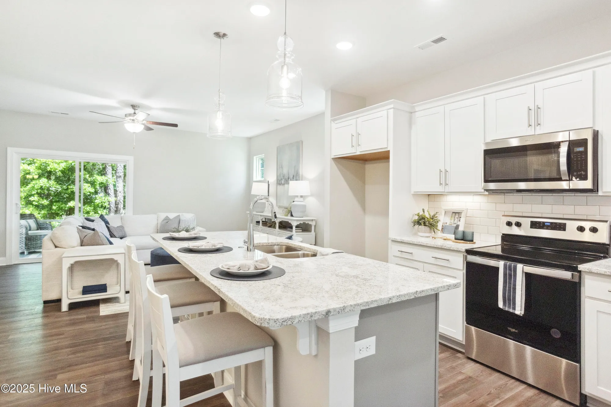 Property Slideshow image 11 of 50 | 304 lusterleaf ln 2, Shallotte, NC, 28470