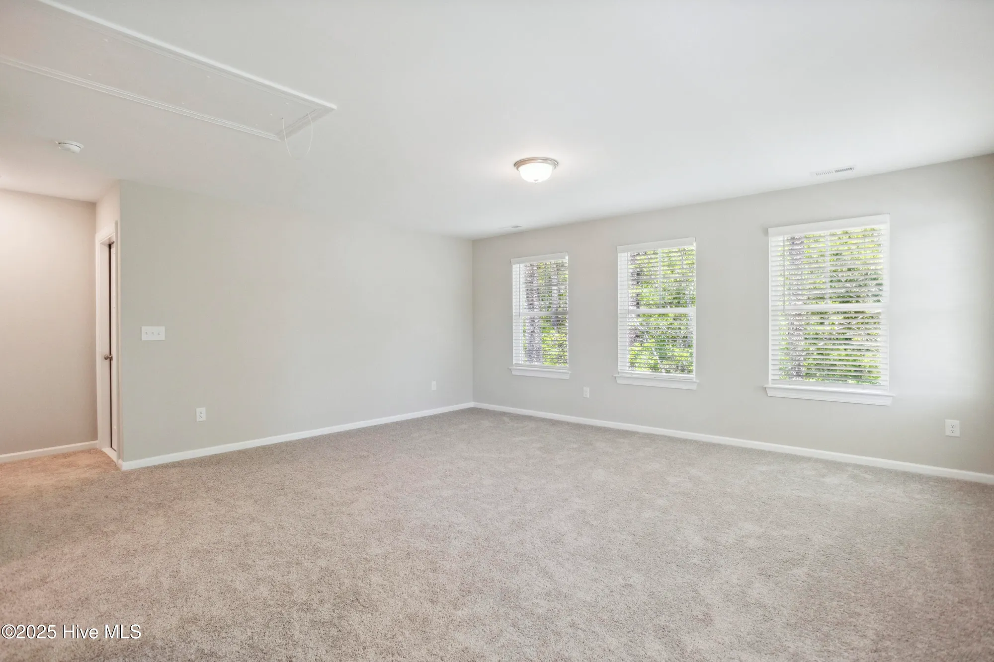 Property Slideshow image 25 of 50 | 304 lusterleaf ln 2, Shallotte, NC, 28470