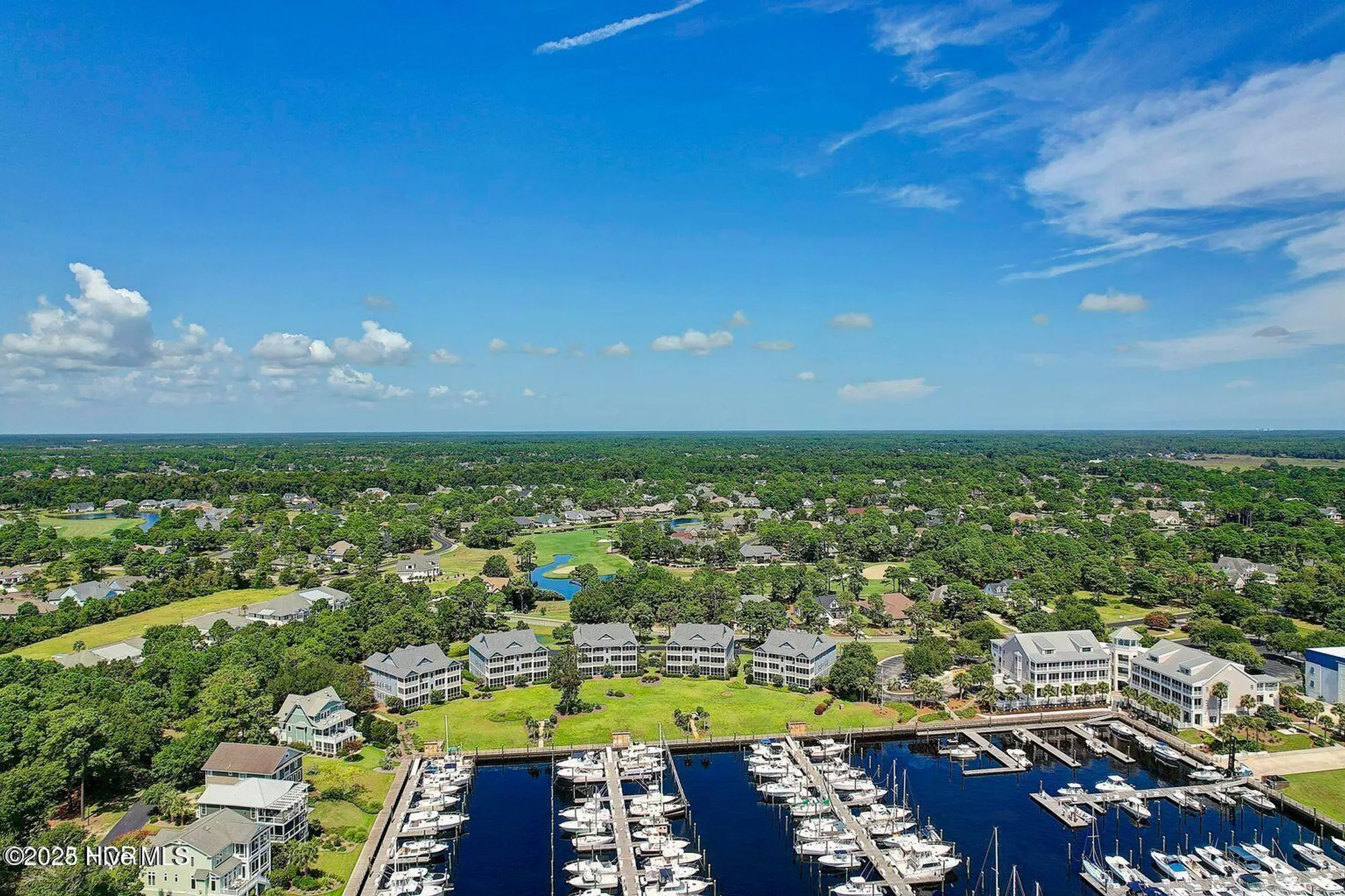 Property Slideshow image 13 of 31 | 2571 st james dr g7 (wet slip), Southport, NC, 28461