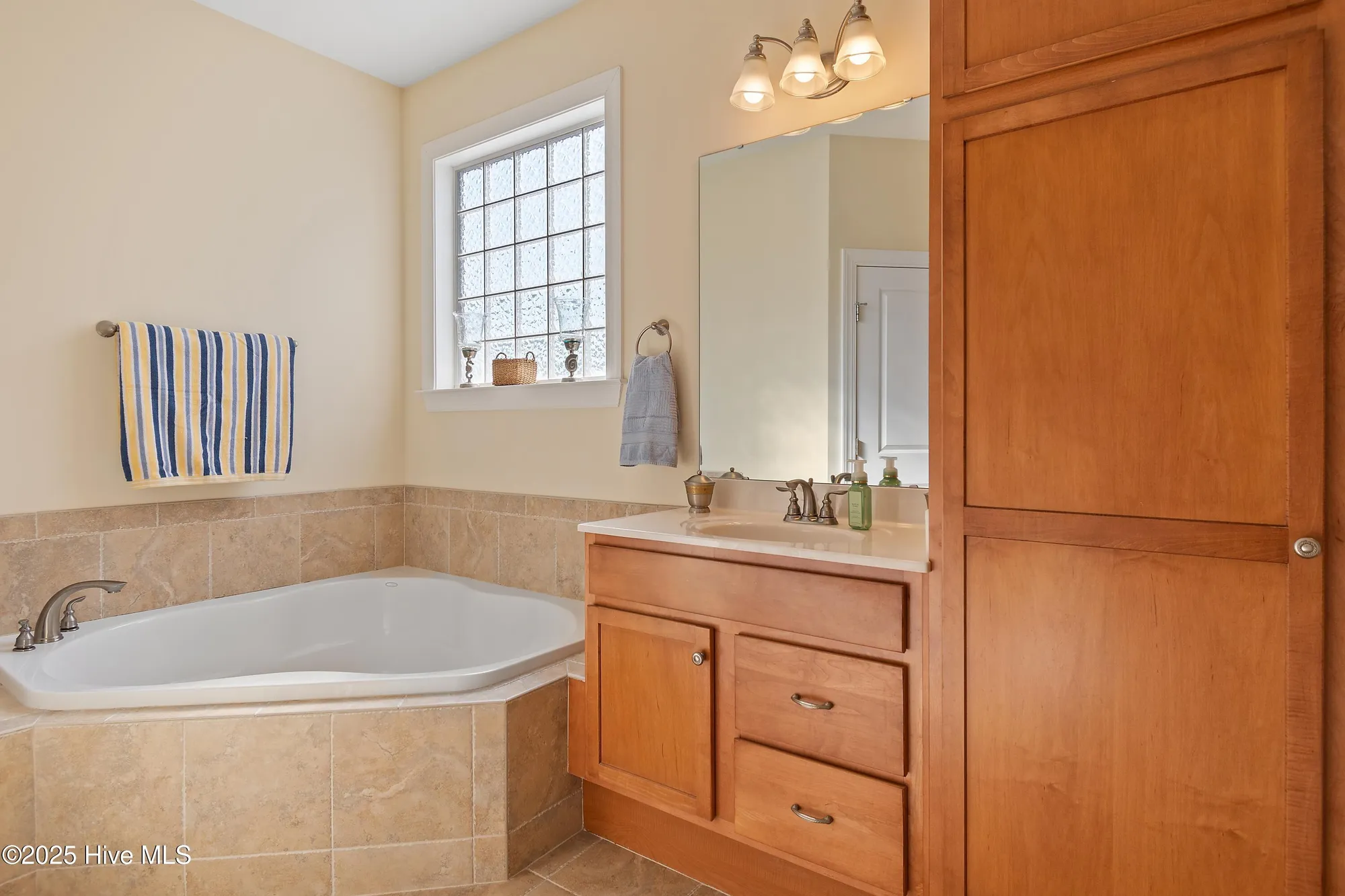 Property Slideshow image 17 of 45 | 1134 endeavour way, Ocean Isle Beach, NC, 28469