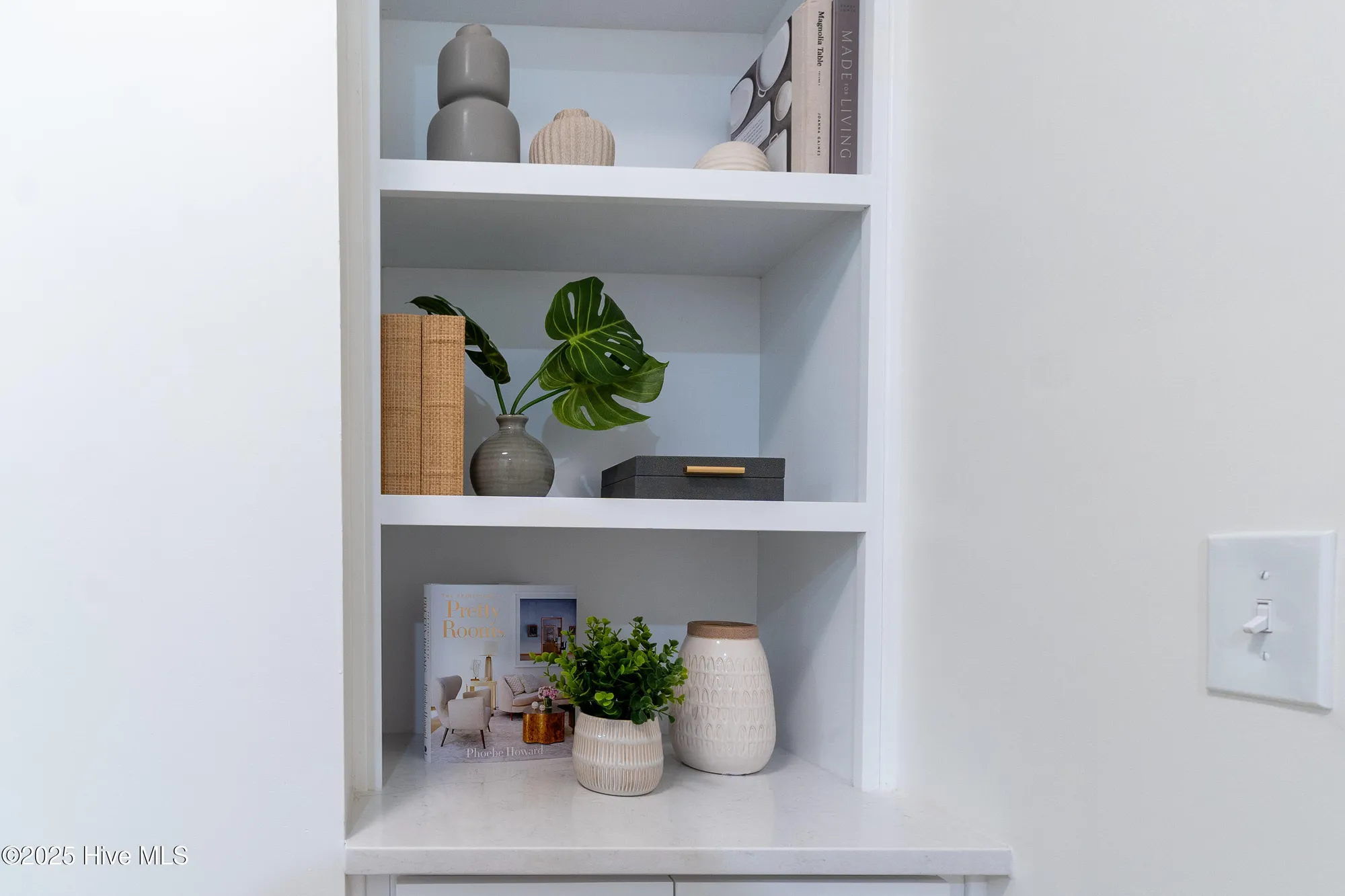 Property Slideshow image 7 of 28 | 2537 st james dr apt 1102, Southport, NC, 28461