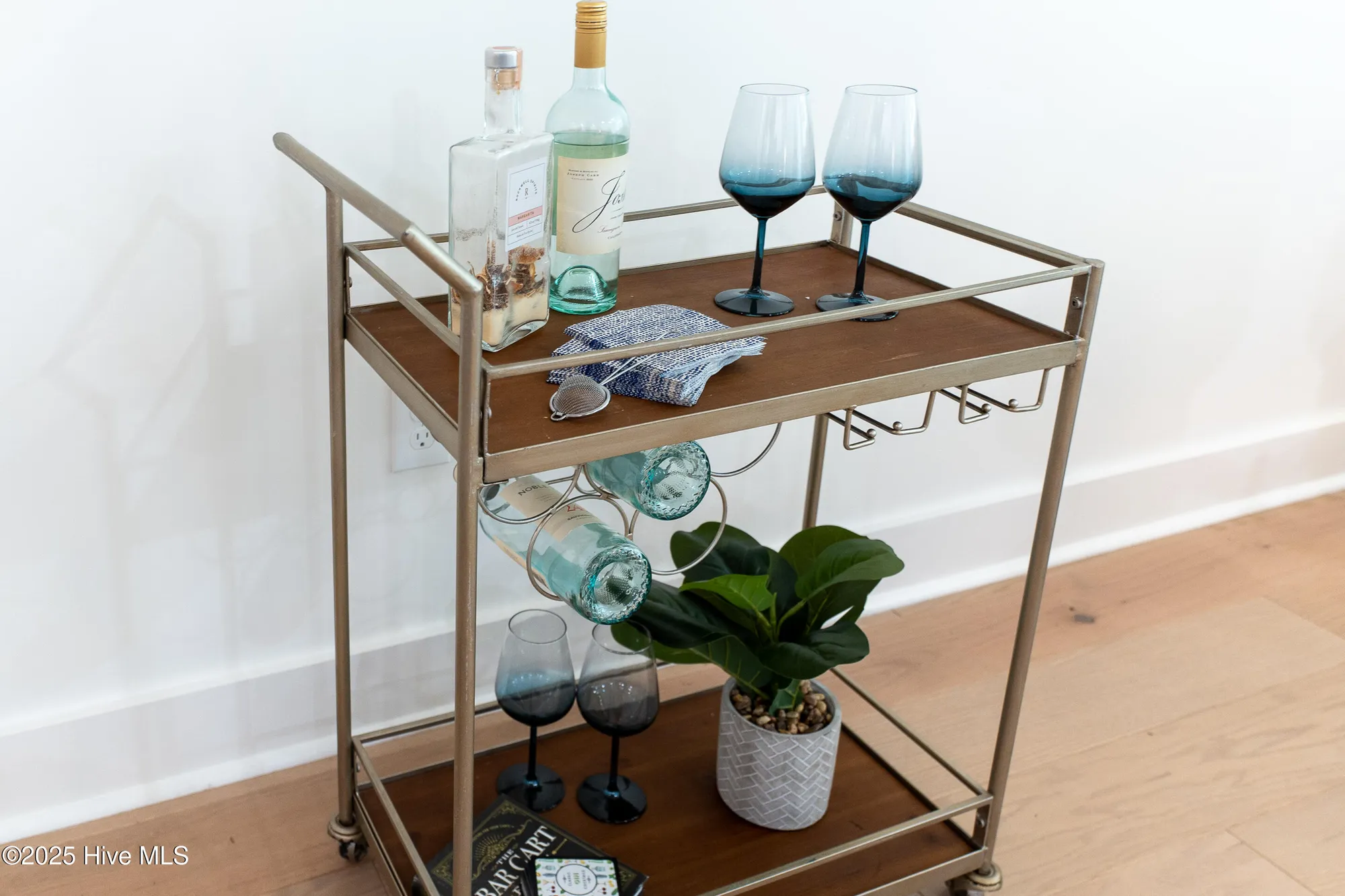 Property Slideshow image 13 of 28 | 2537 st james dr apt 1102, Southport, NC, 28461