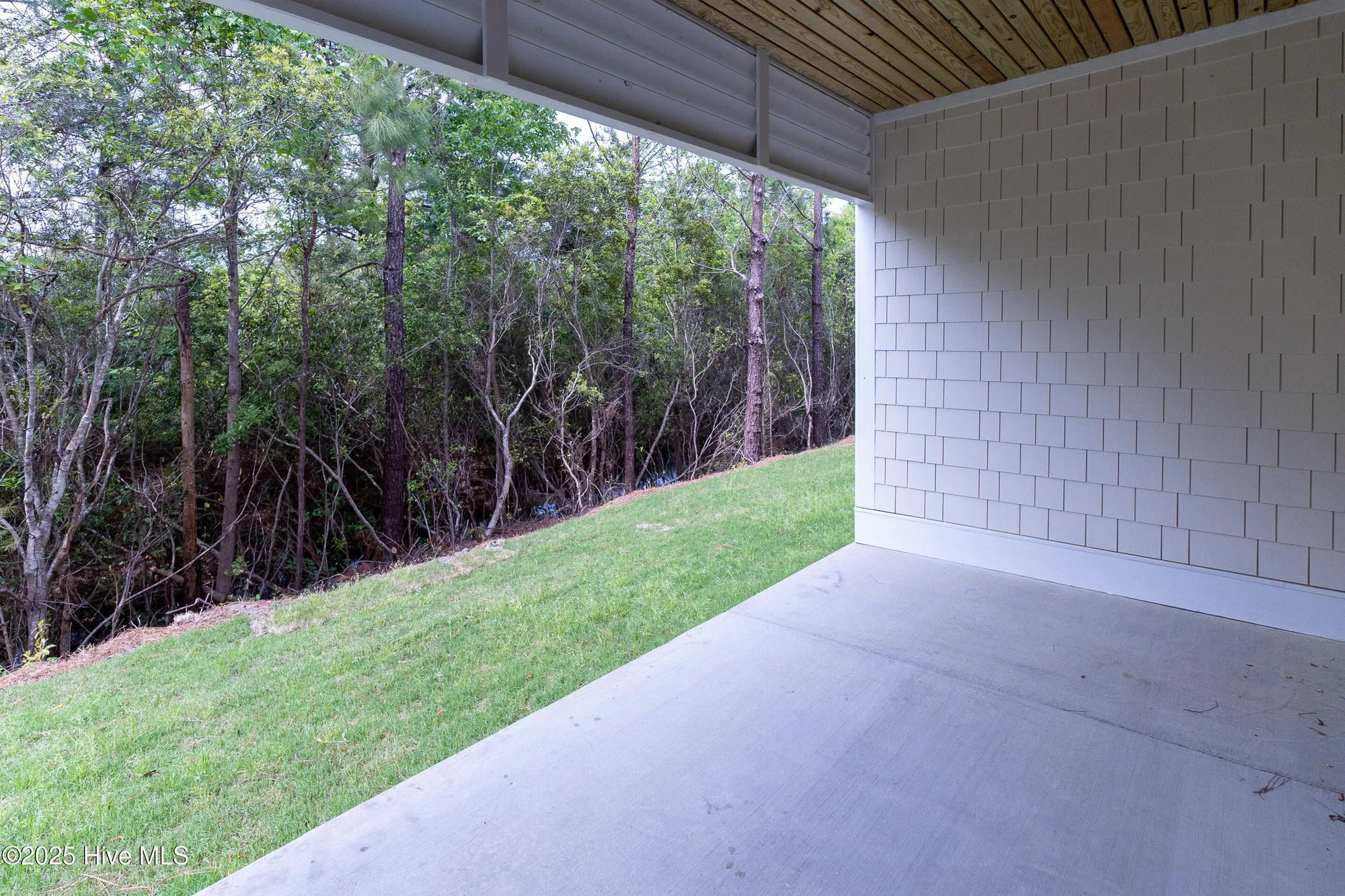 Property Slideshow image 28 of 28 | 2537 st james dr apt 1102, Southport, NC, 28461