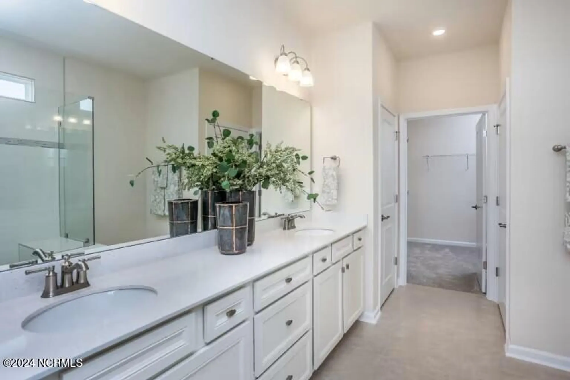 Property Slideshow image 15 of 18 | 5505 coral tide ave, Wilmington, NC, 28412