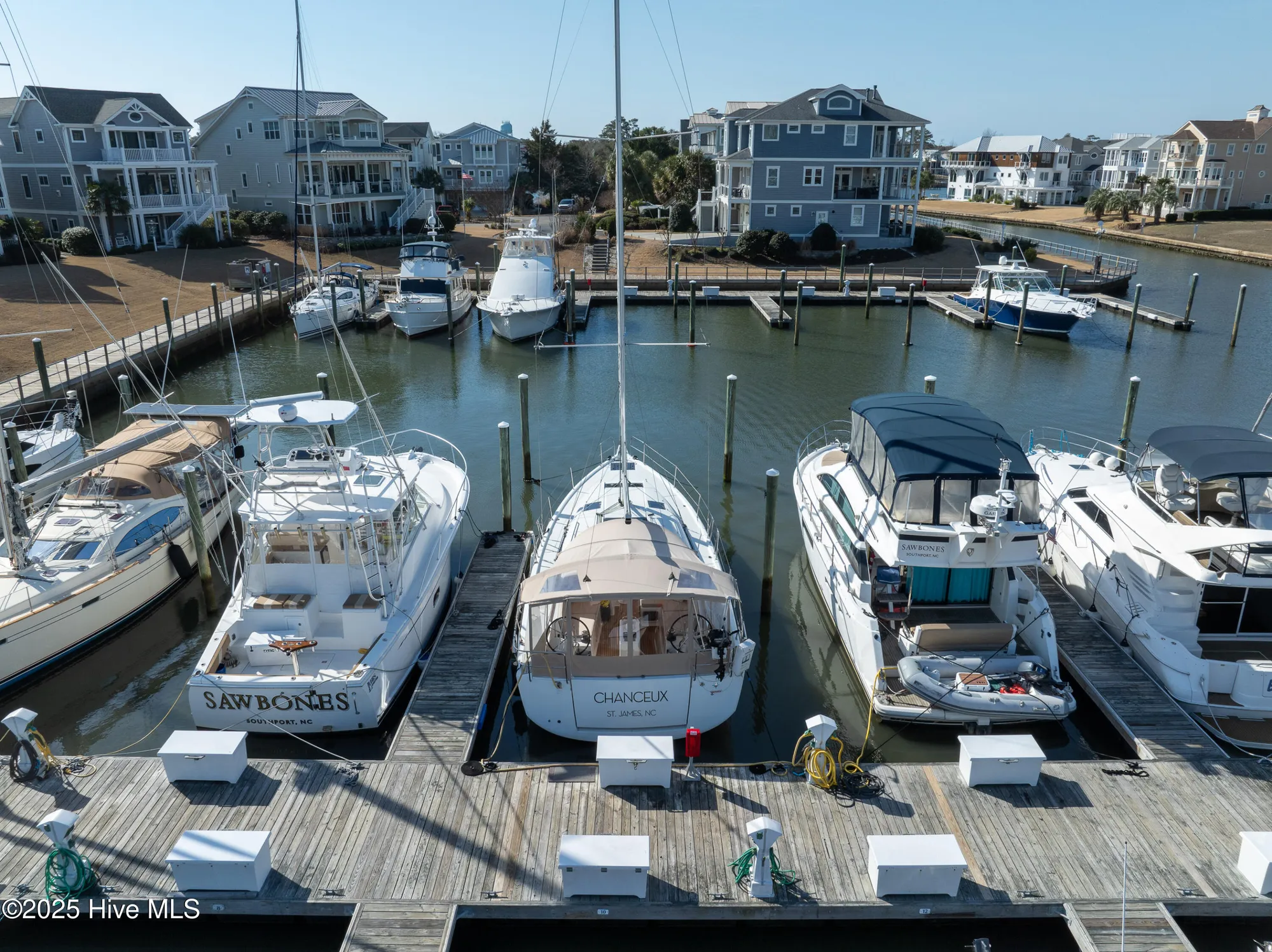 Property Slideshow image 8 of 31 | 2571 st james dr g7 (wet slip), Southport, NC, 28461