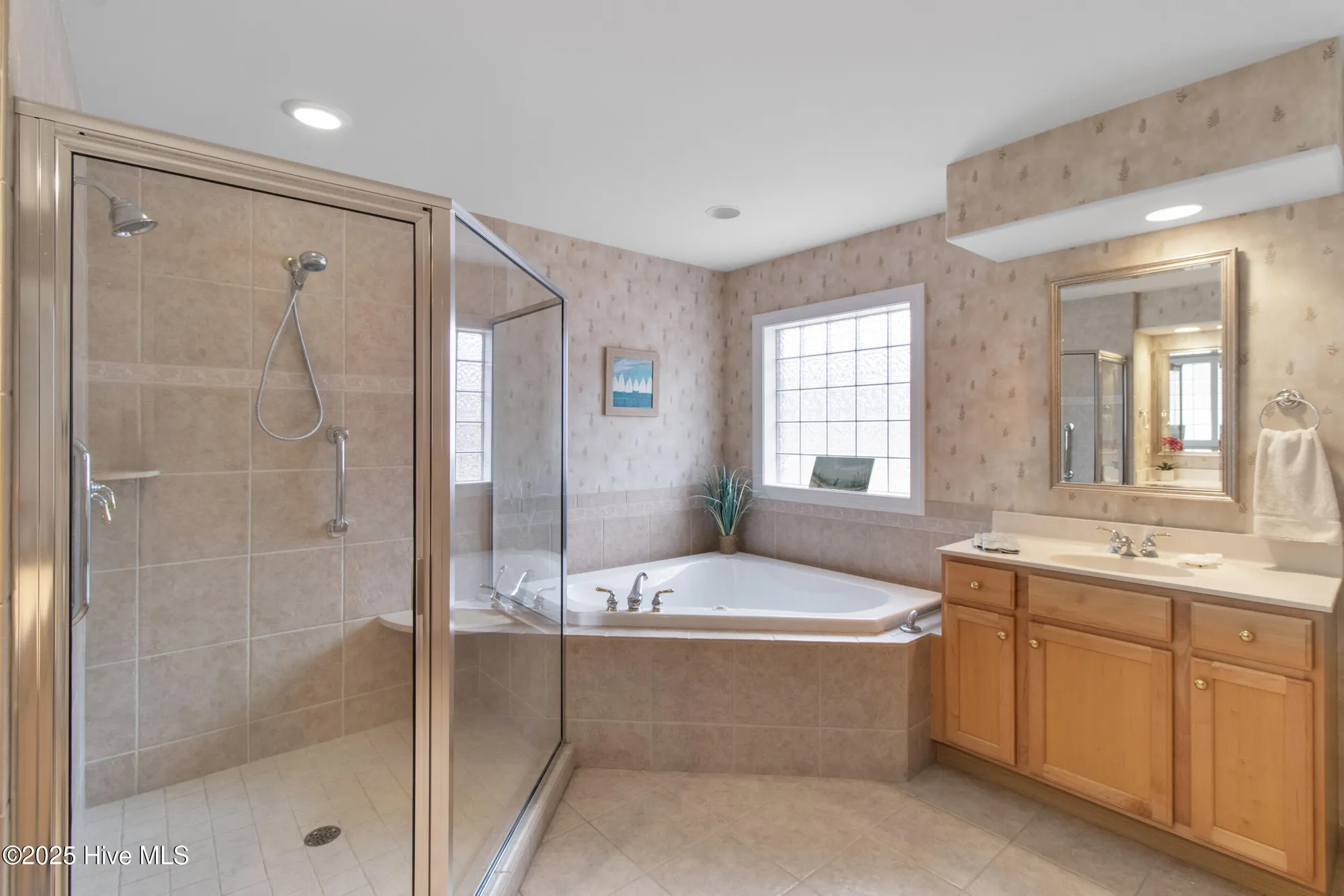 Property Slideshow image 27 of 69 | 1108 walbury ct, Leland, NC, 28451