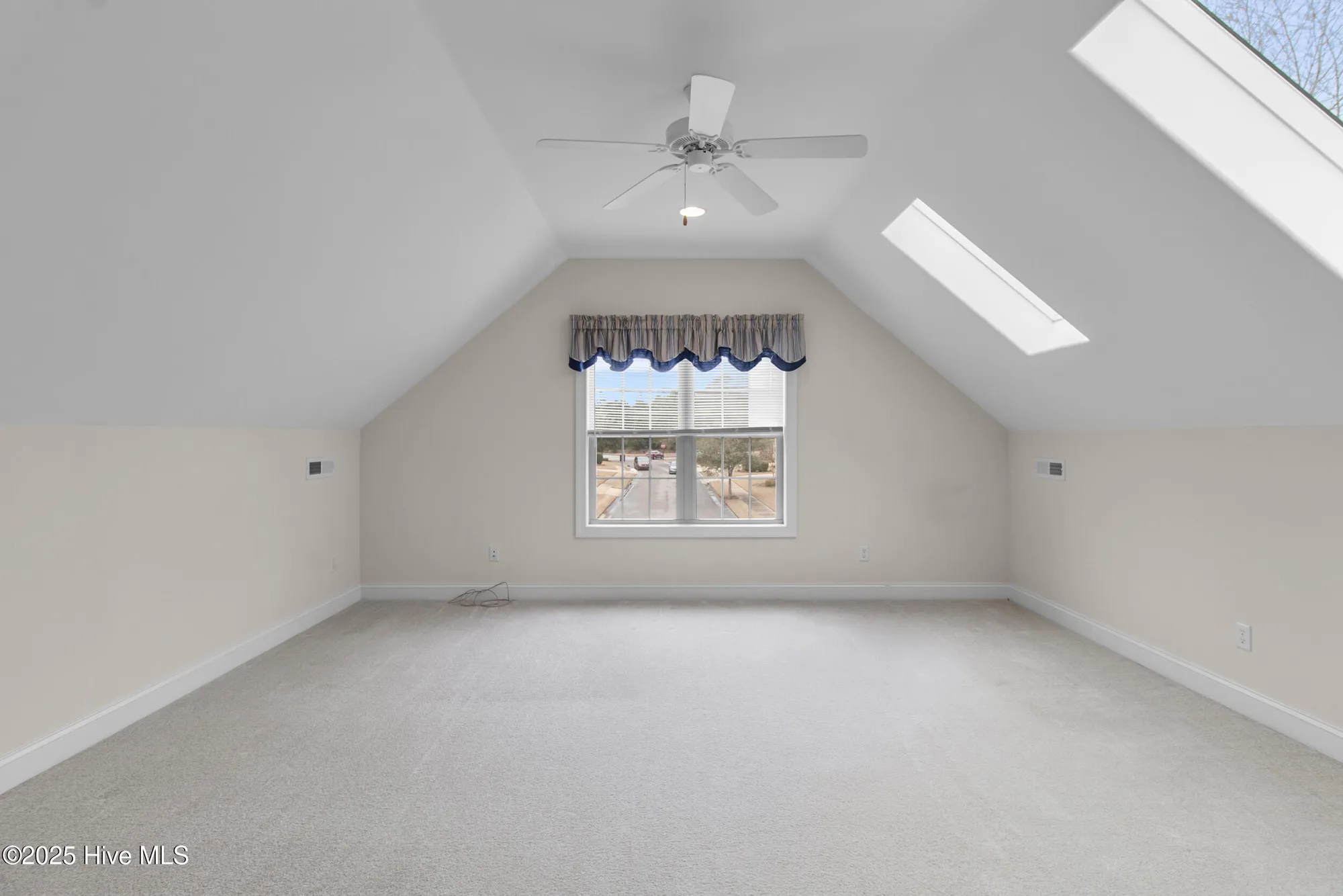 Property Slideshow image 39 of 69 | 1108 walbury ct, Leland, NC, 28451