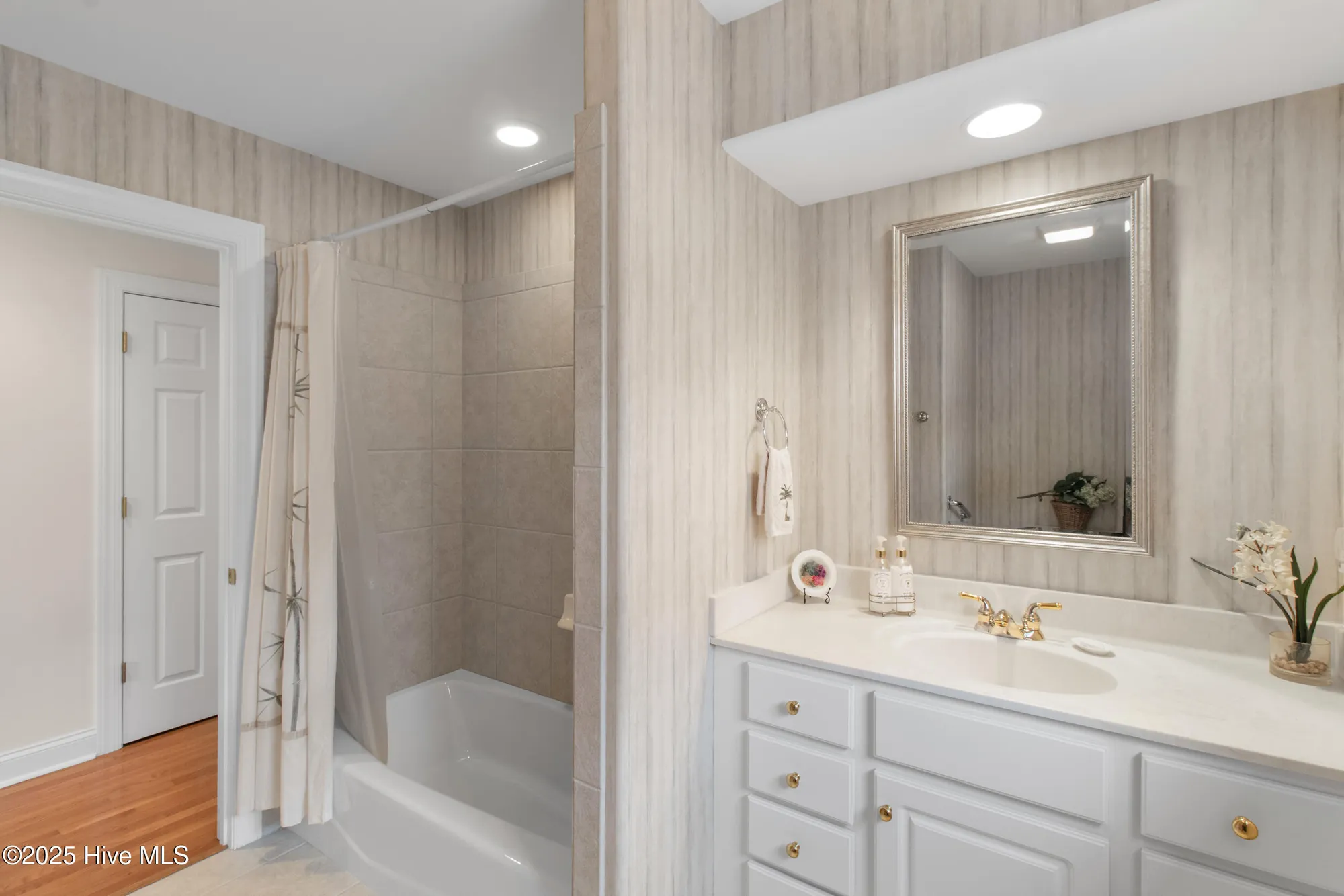 Property Slideshow image 36 of 69 | 1108 walbury ct, Leland, NC, 28451