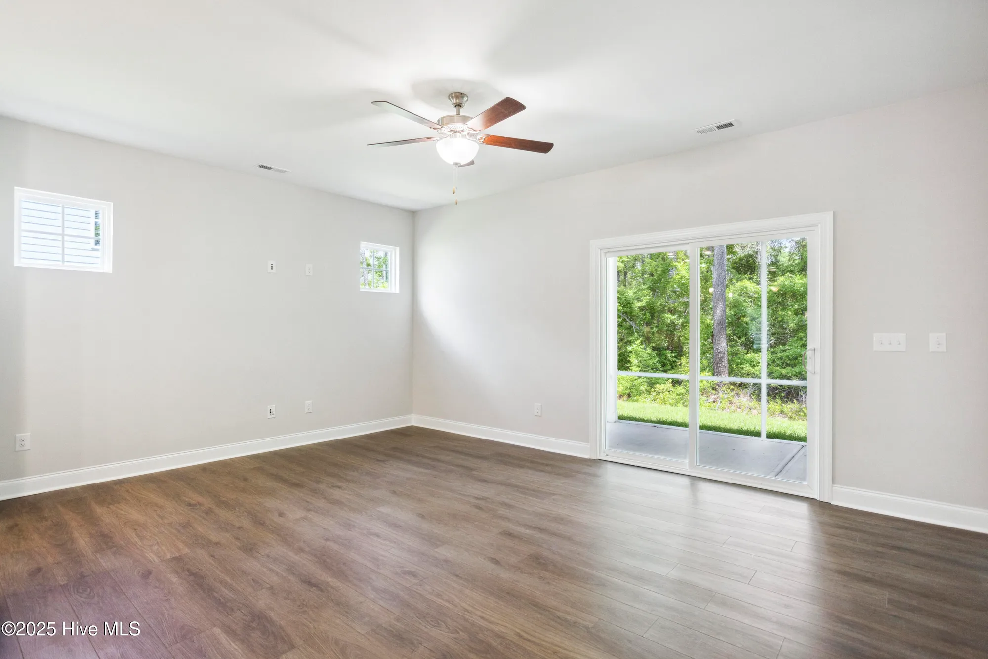 Property Slideshow image 7 of 67 | 304 lusterleaf ln 1, Shallotte, NC, 28470